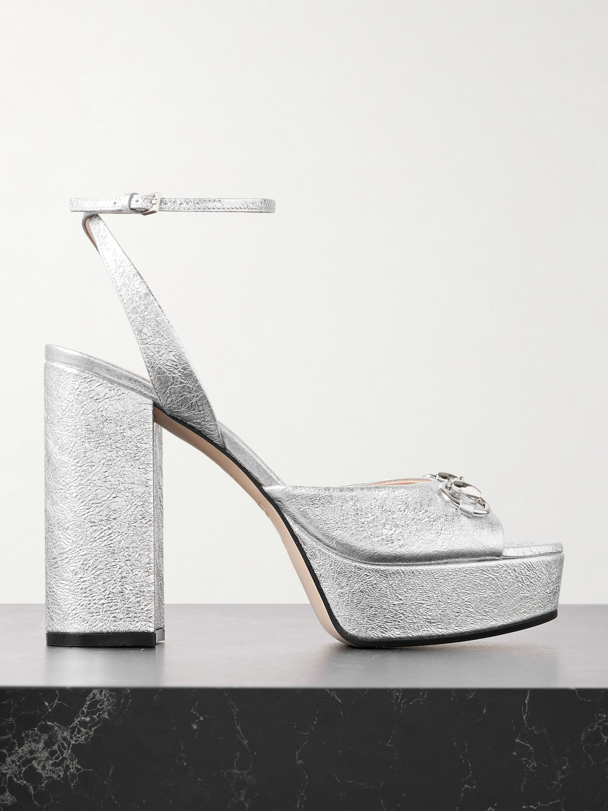 Gucci - Lady Horsebit-detailed Metallic Crinkled-leather Platform Sandals - Silver