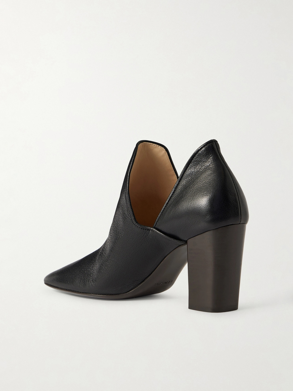 D'Orsay Pumps