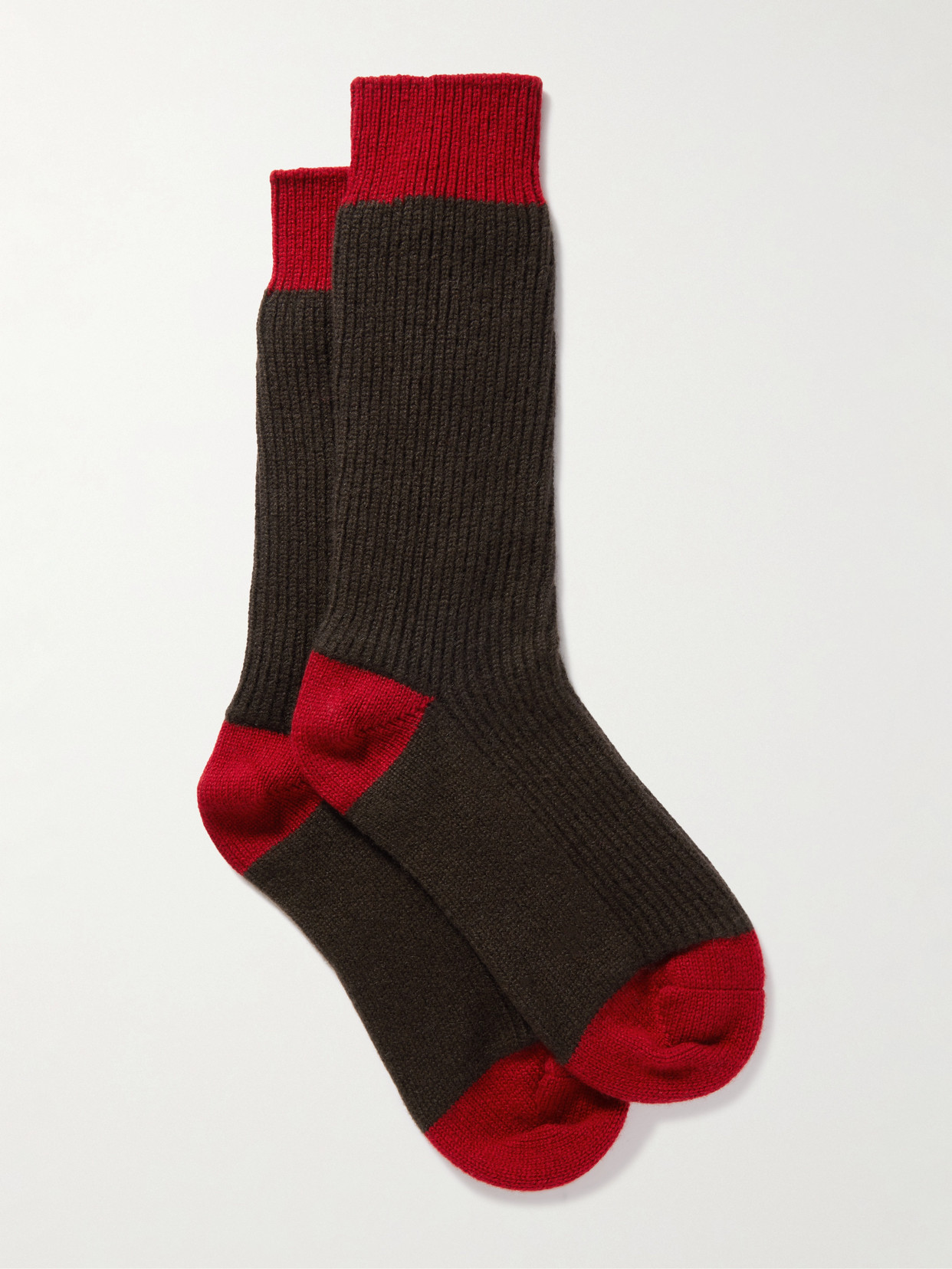 Guest In Residence The Soft Two-tone Ribbed Cashmere Socks In Brown