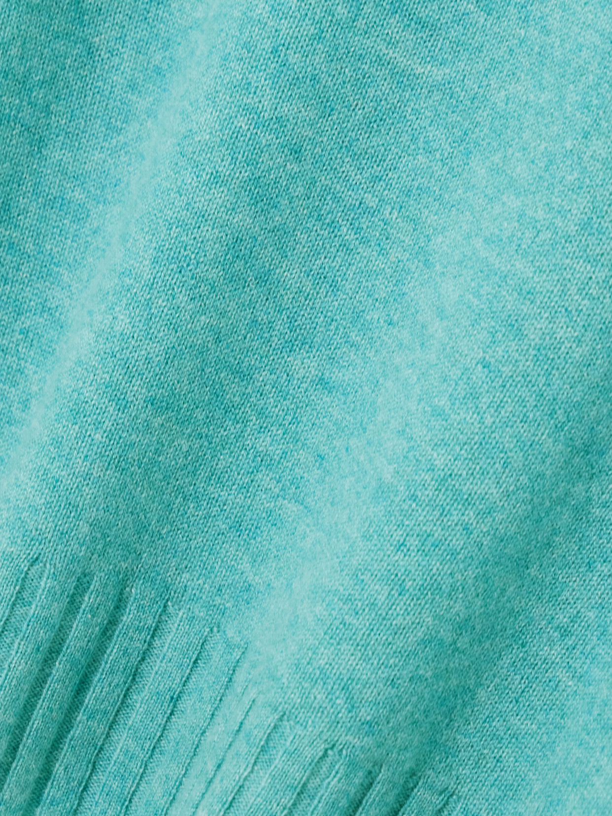 Guest In Residence Shrunken Cashmere Sweater In Blue
