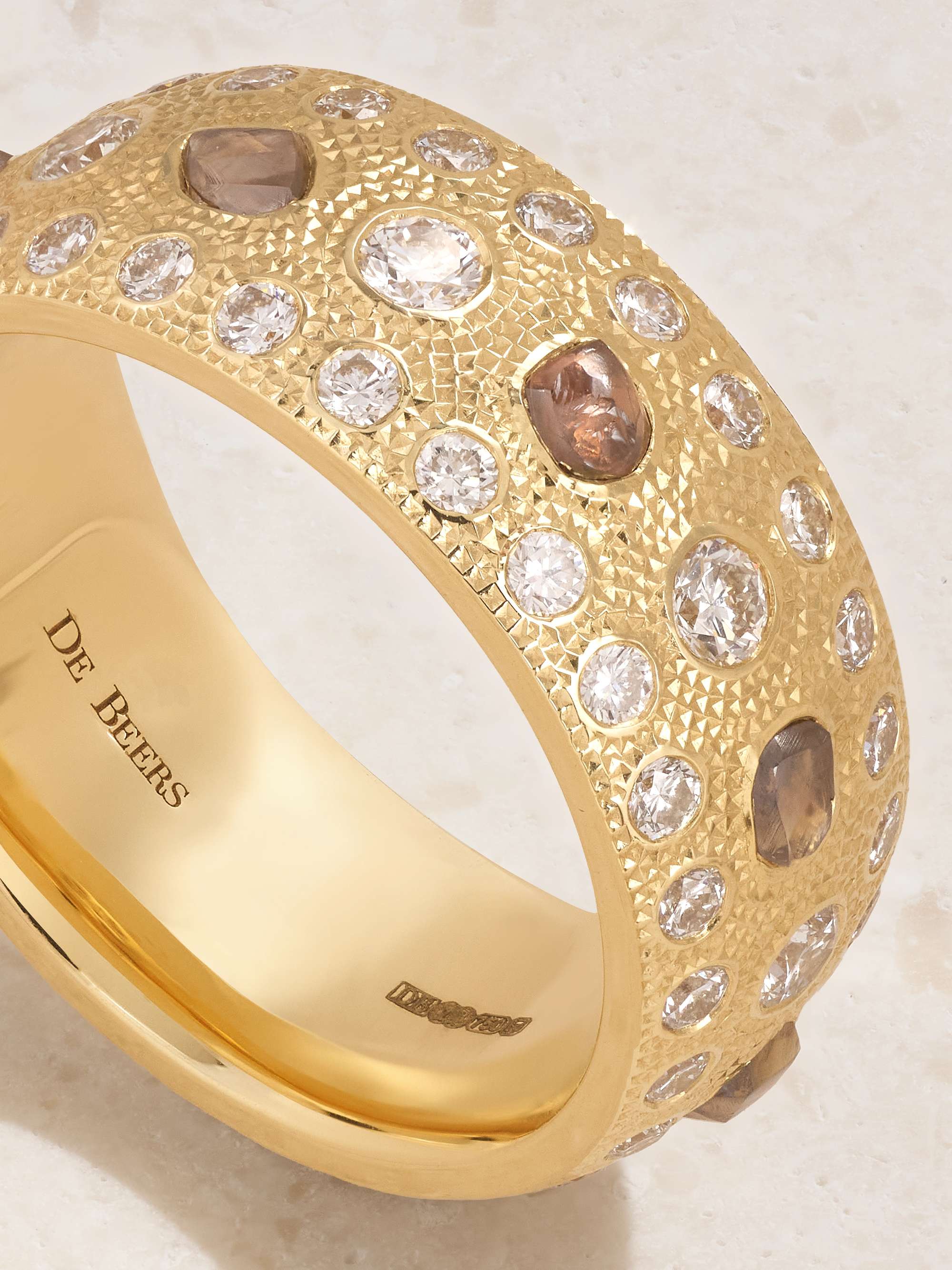 DE BEERS 