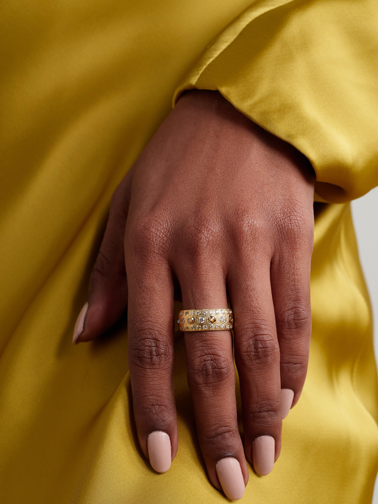 De Beers Talisman Large 18-karat Gold Diamond Ring In Gold