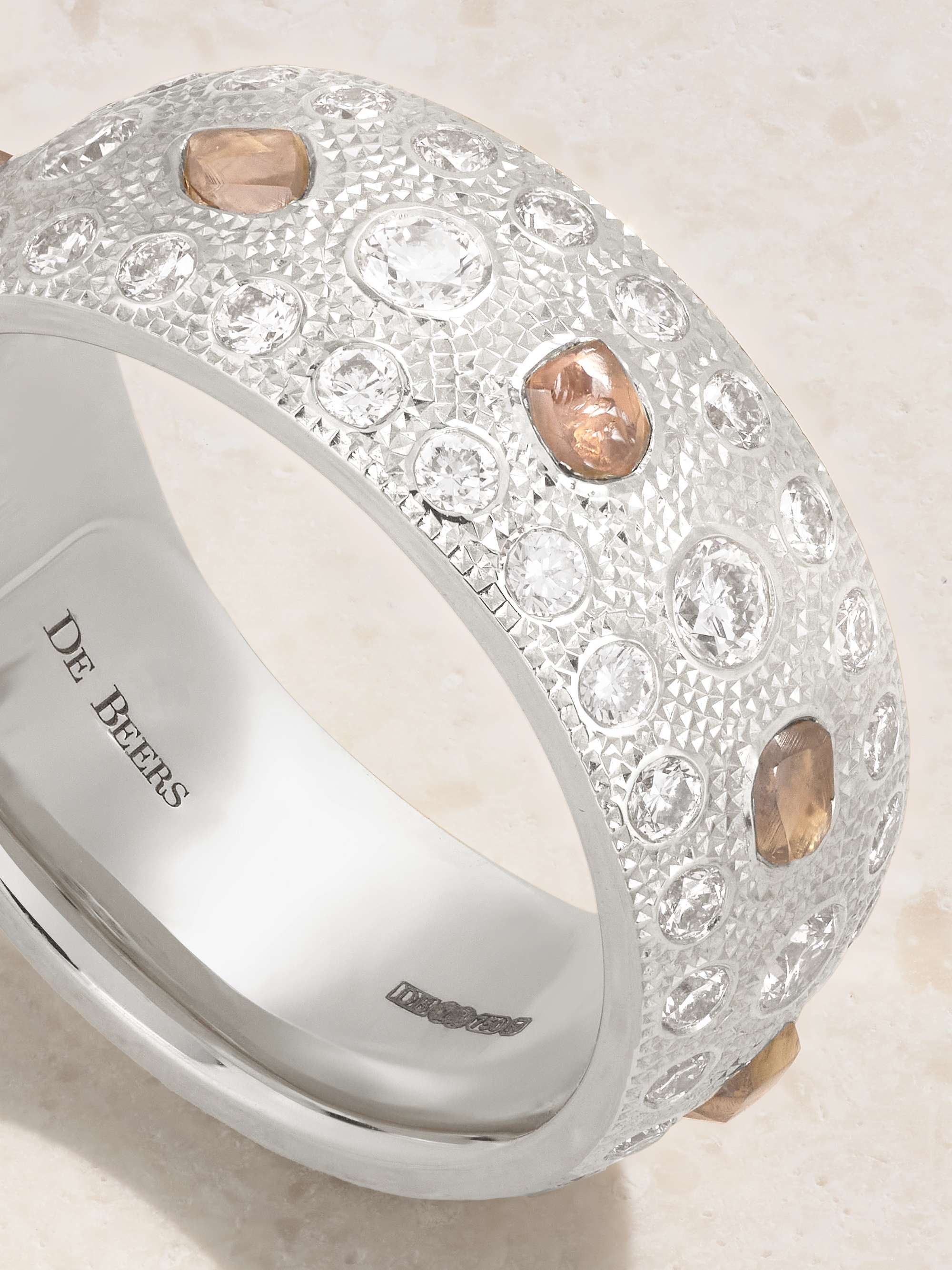 DE BEERS 