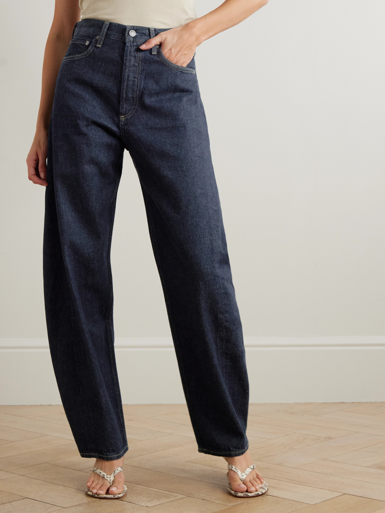 Luna Pieced High-Waist Tapered Jeans