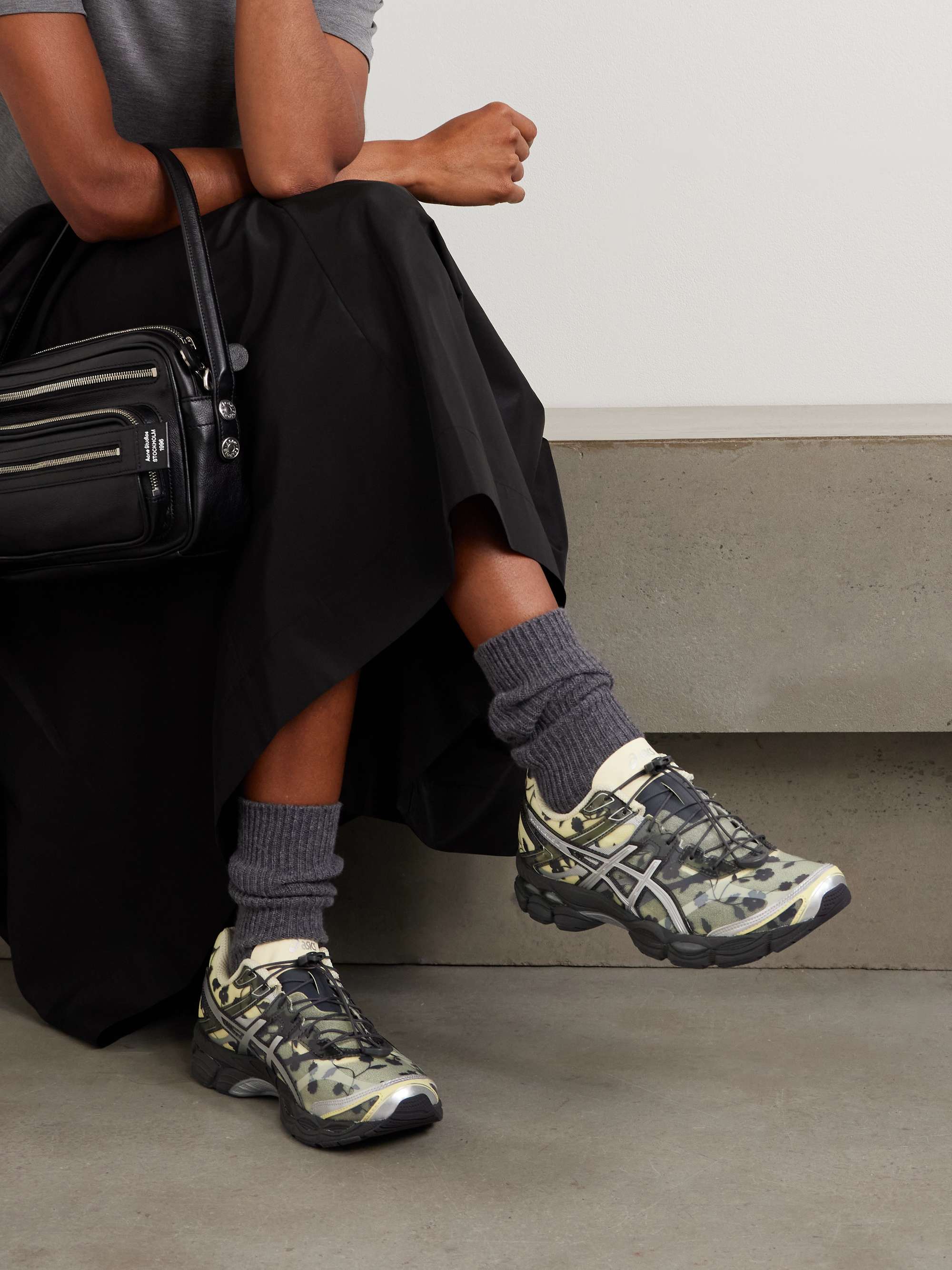 ASICS 