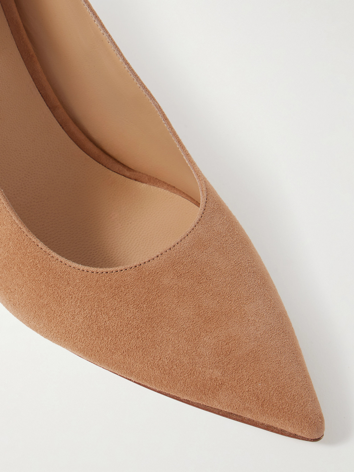 Edwina Pumps
