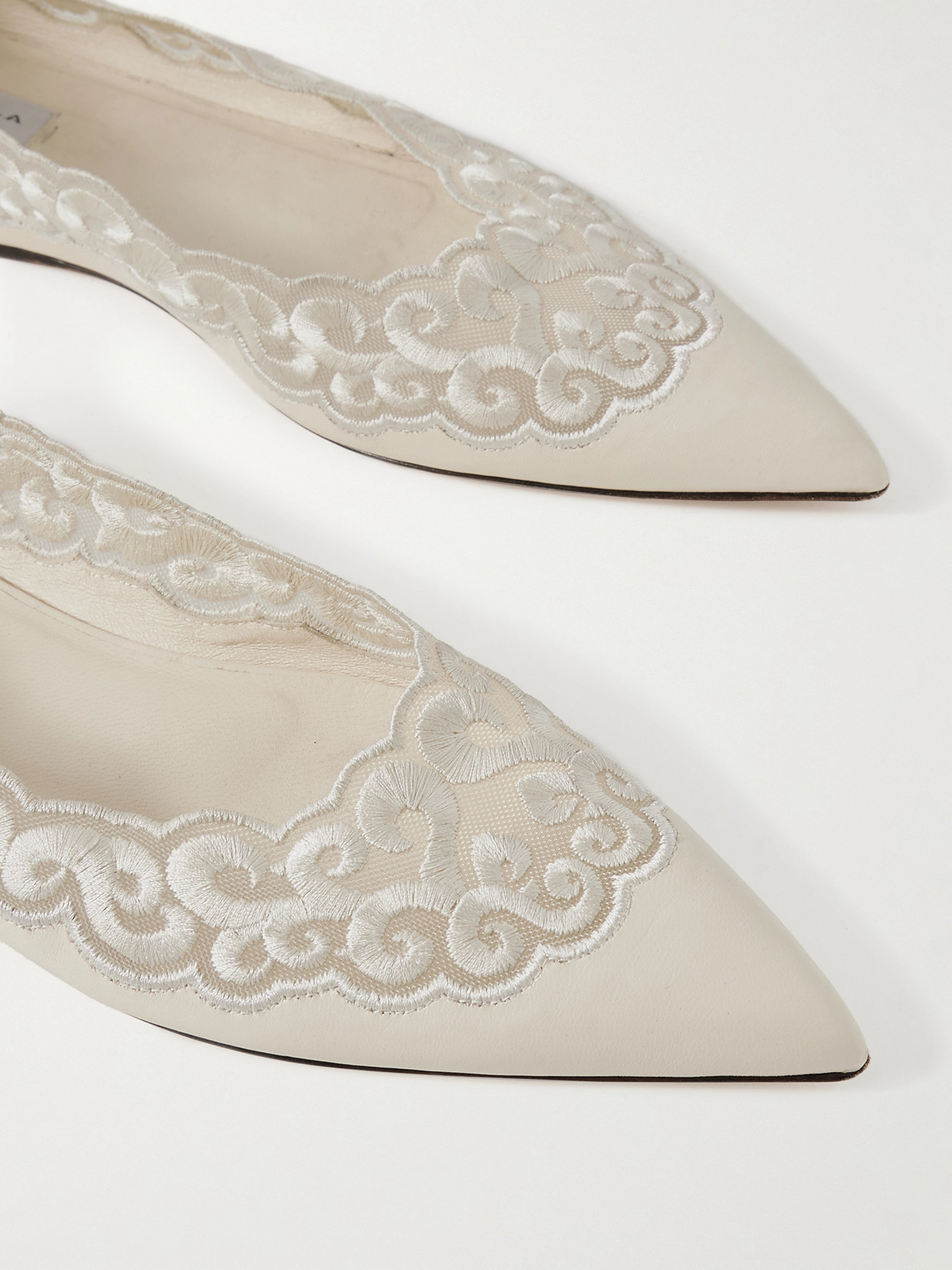 Gabriela Hearst Ziva Leather And Embroidered Tulle Point-toe Flats In White