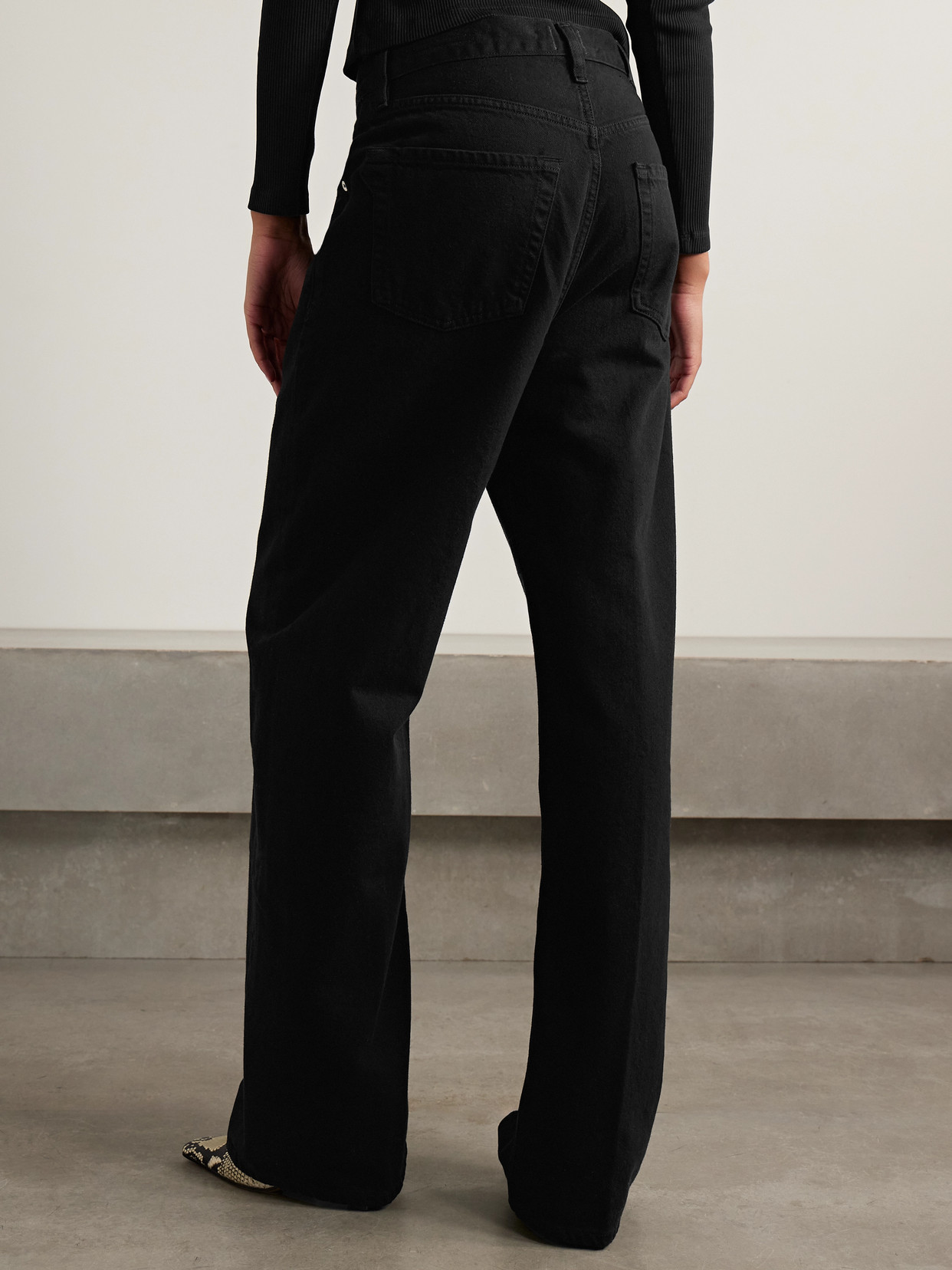 Citizen Of Humanity Ayla Rigid Natural-rise Baggy Jeans In Black