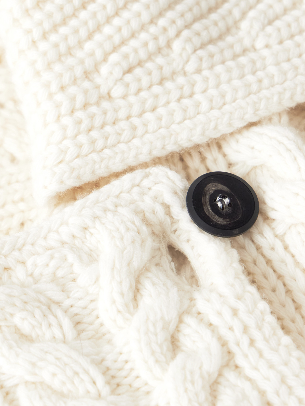 Sasuphi Double-breasted Cable-knit Merino Wool And Cashmere-blend Cardigan In Neutral