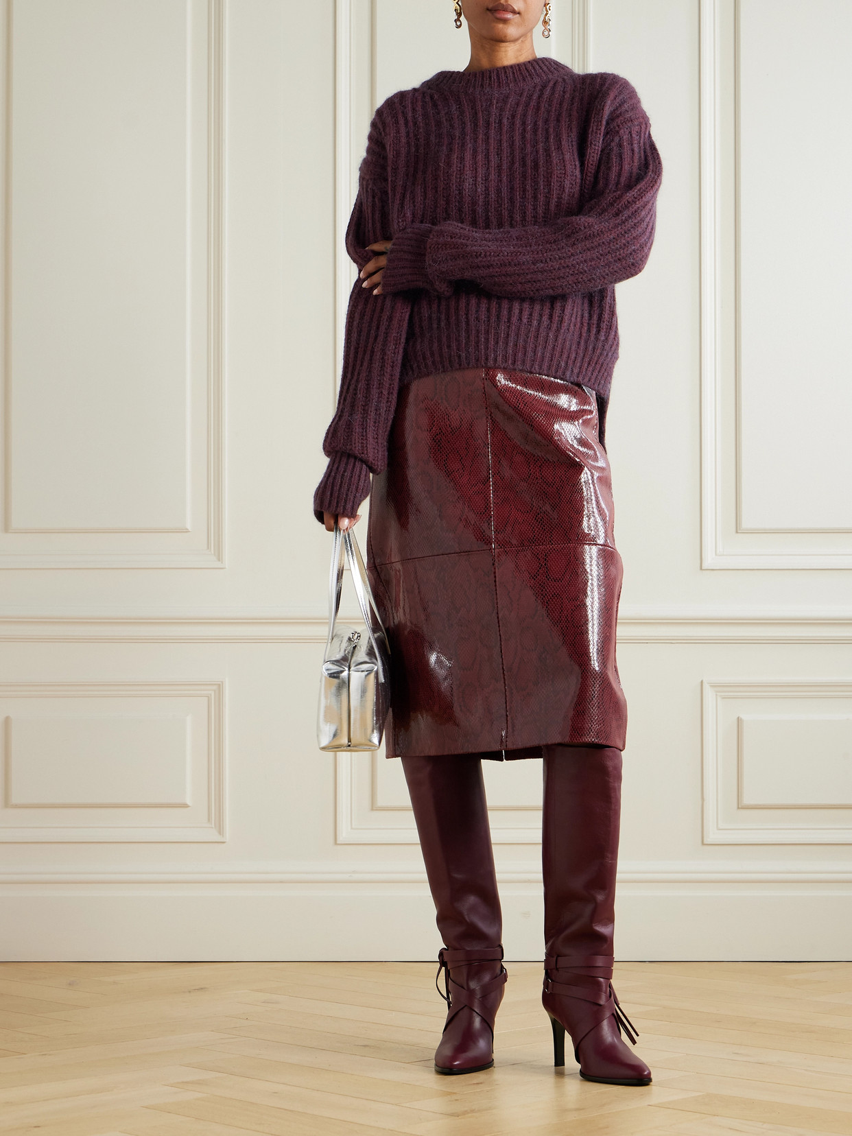 Sasuphi Ribbed Wool-blend Sweater In Burgundy
