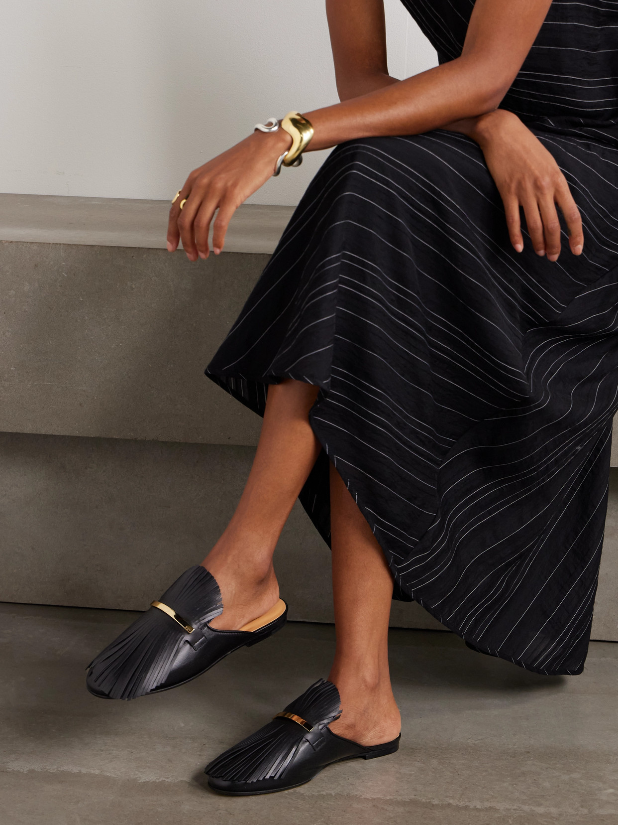 Tod's Embellished Fringed Leather Slippers In Black