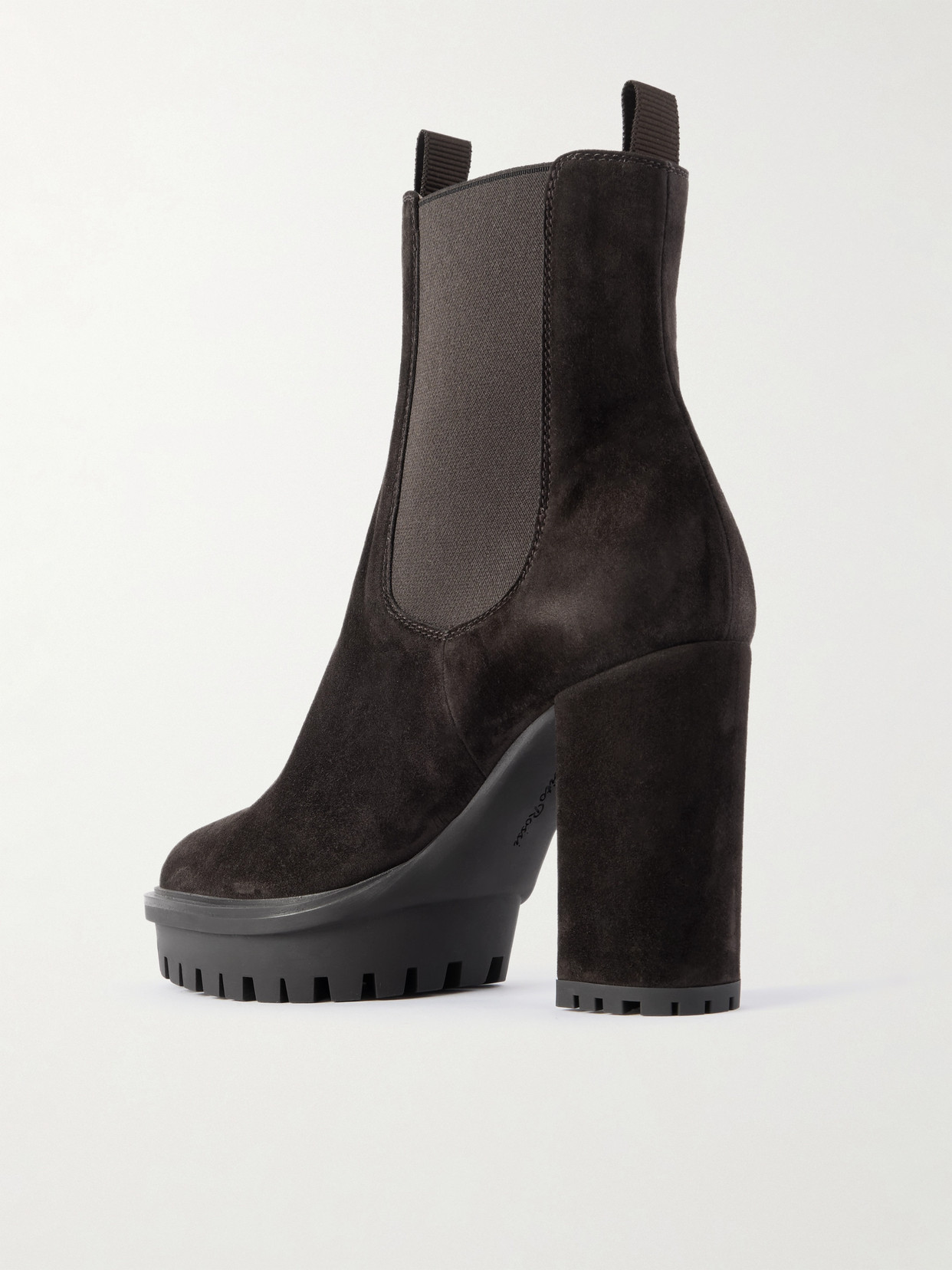 Gianvito Rossi 70 Suede Chelsea Boots In Brown