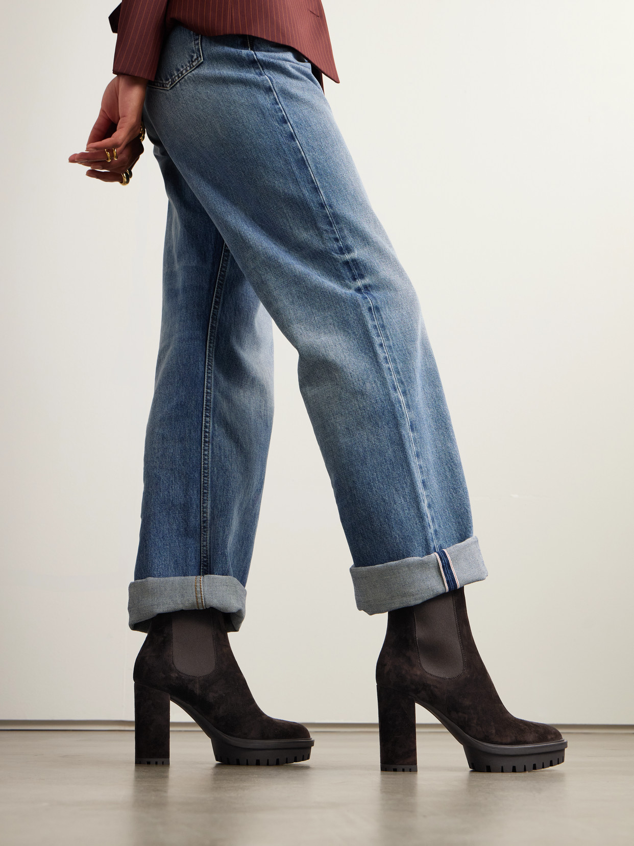 Gianvito Rossi 70 Suede Chelsea Boots In Brown