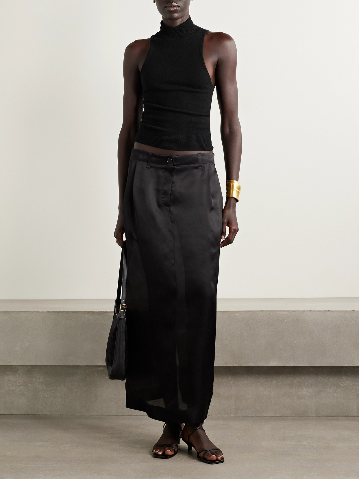 Nili Lotan Hansen Merino Wool And Cashmere-blend Turtleneck Tank In Black