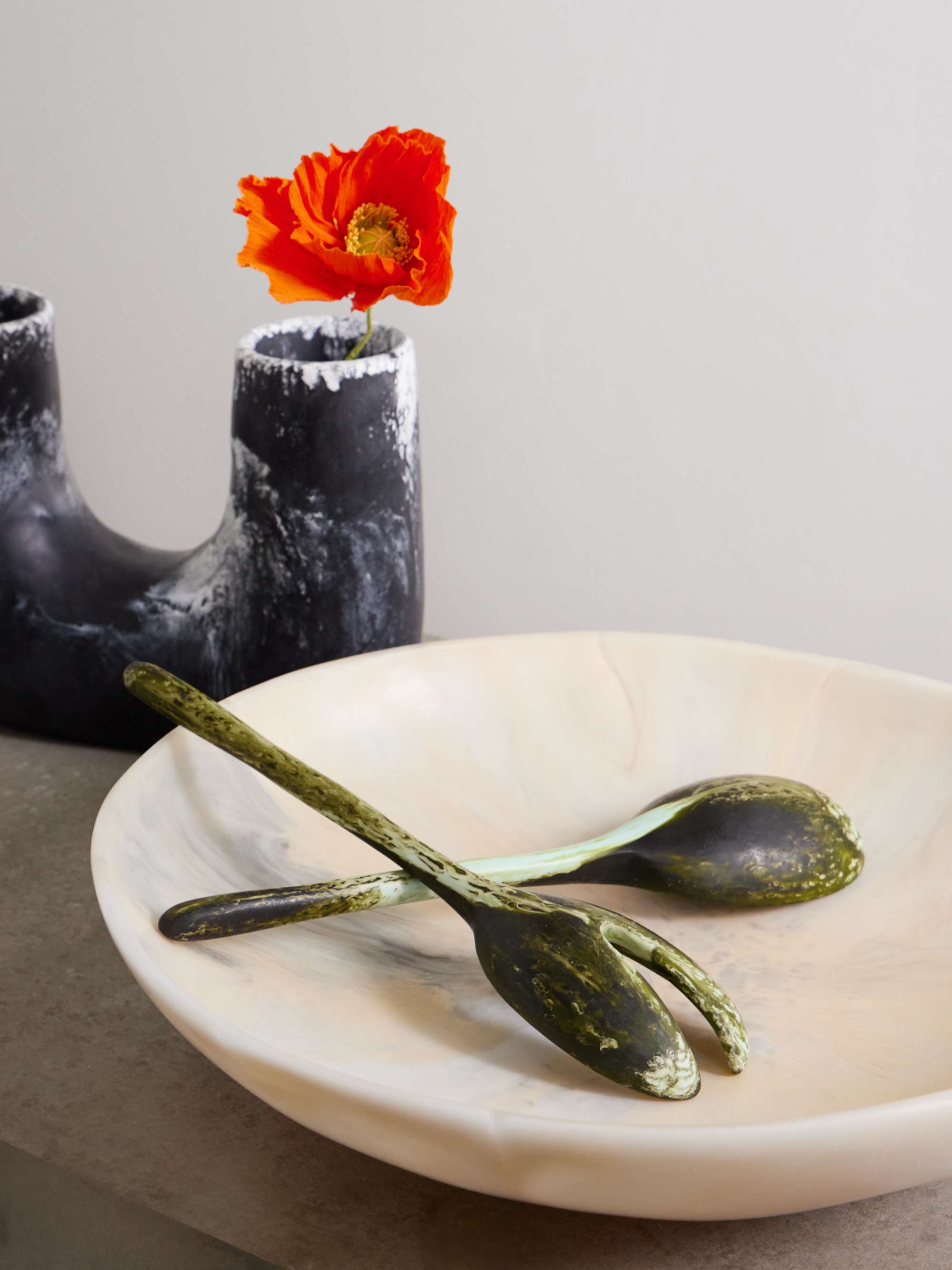 DINOSAUR DESIGNS Stone swirled resin servers