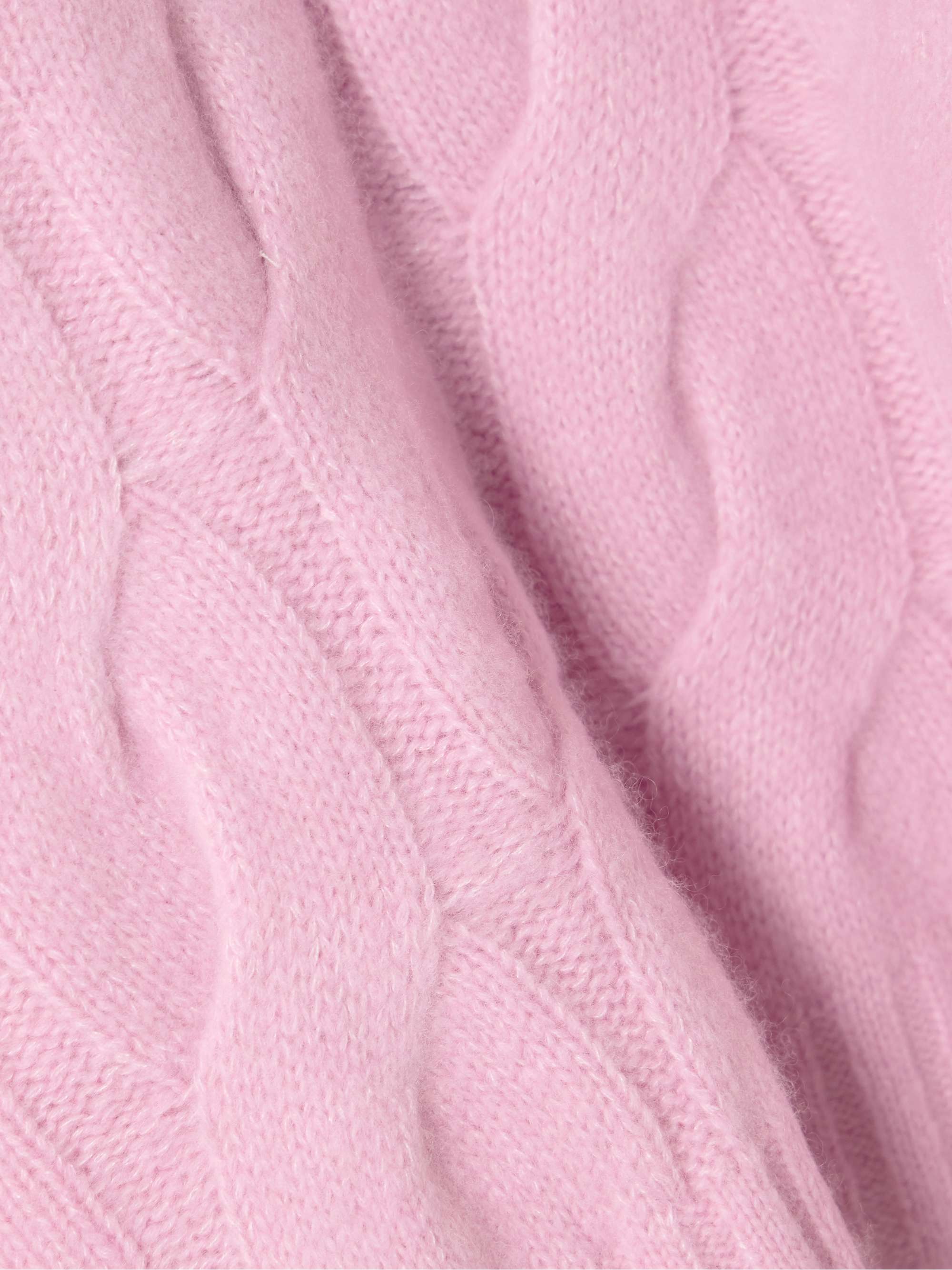 ALLUDE 