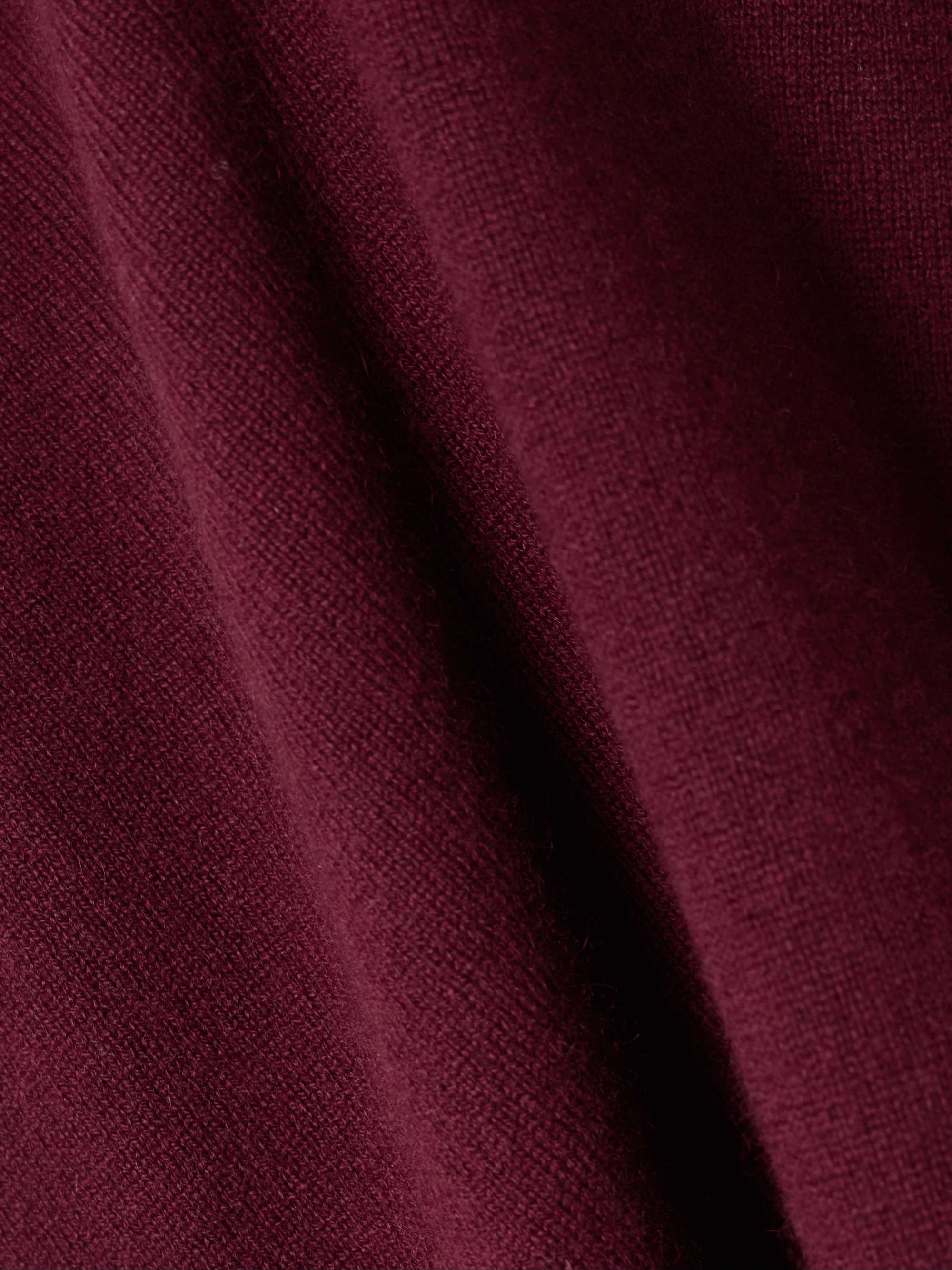 ALLUDE 