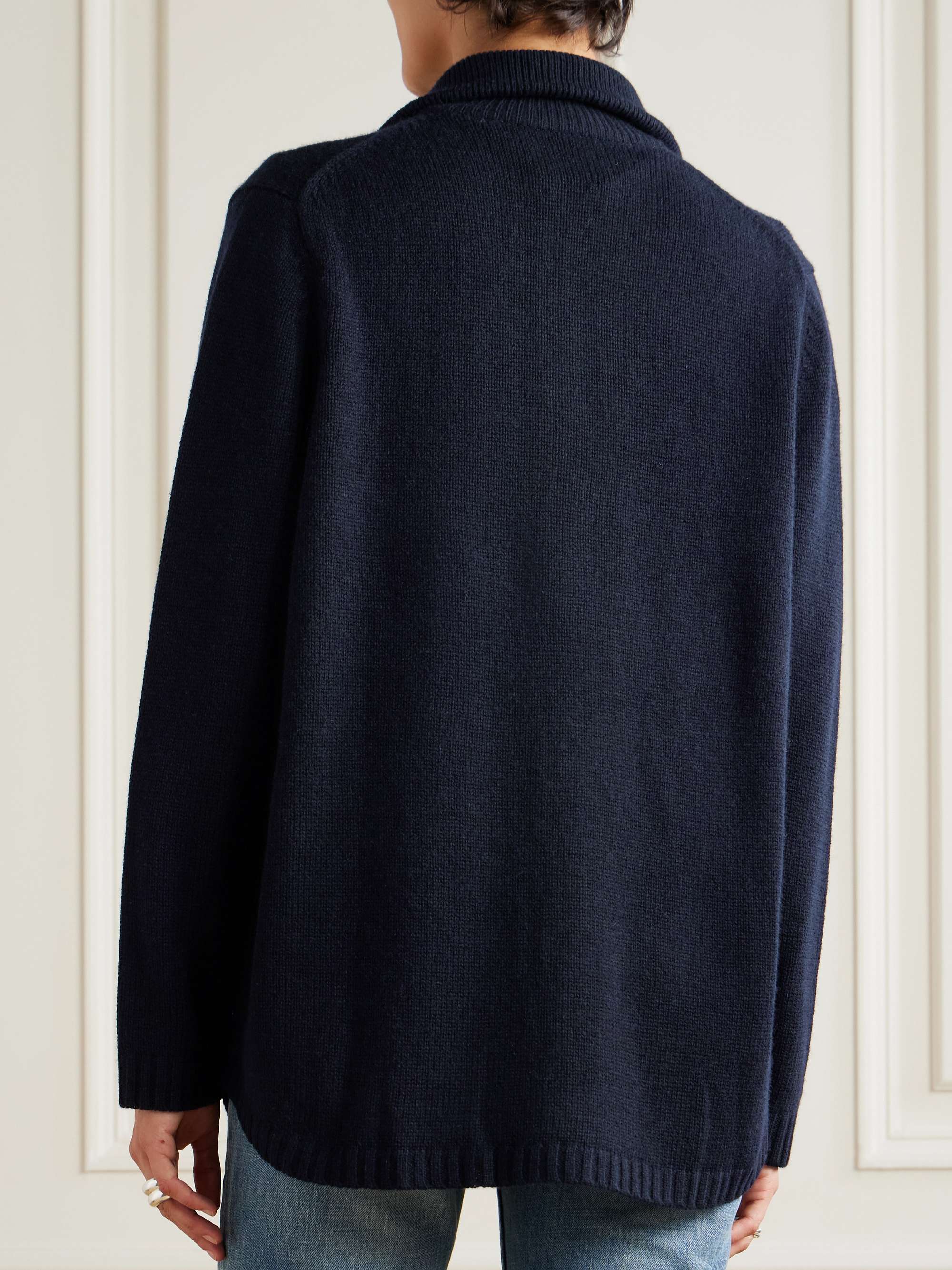 ALLUDE 