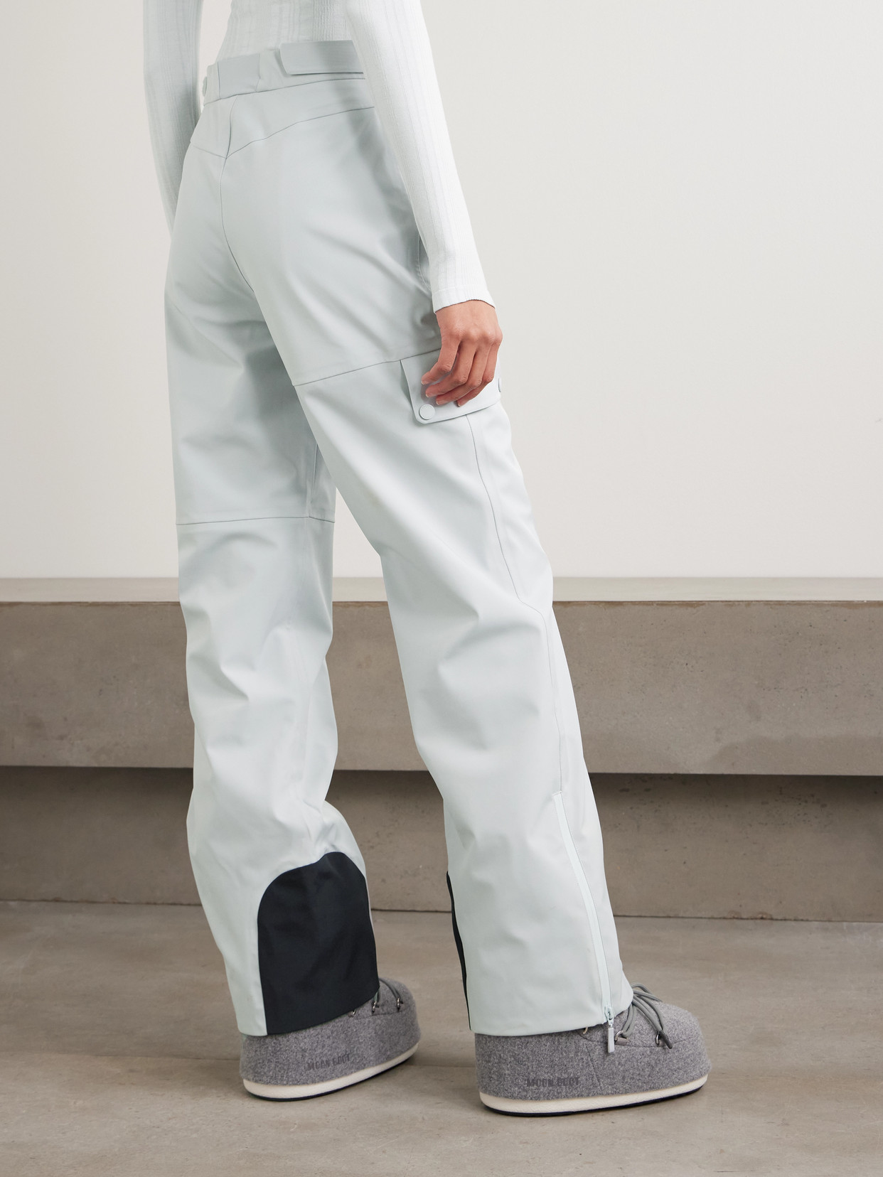 Cordova Zurs Two-tone Stretch Ski Pants In Gray