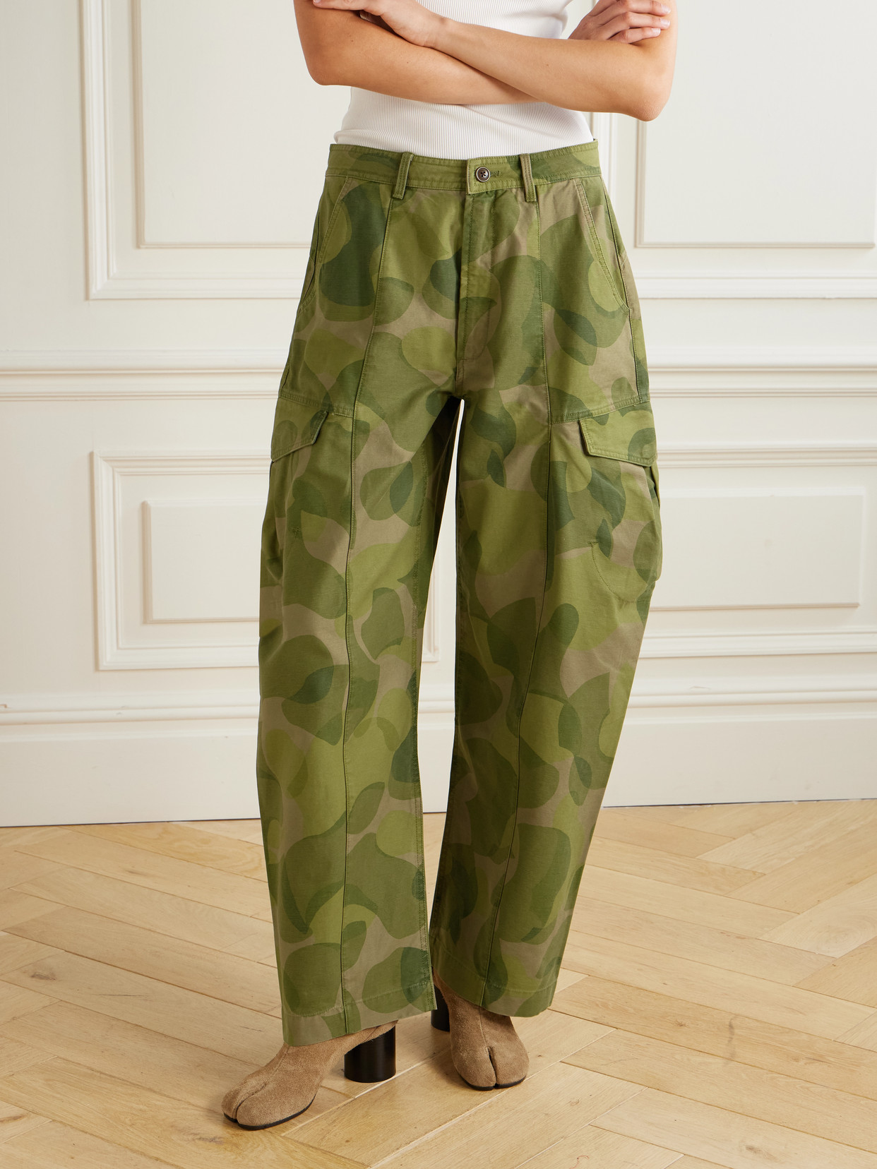 Polo Ralph Lauren Camouflage-print Cotton-canvas Barrel-leg Pants In Green
