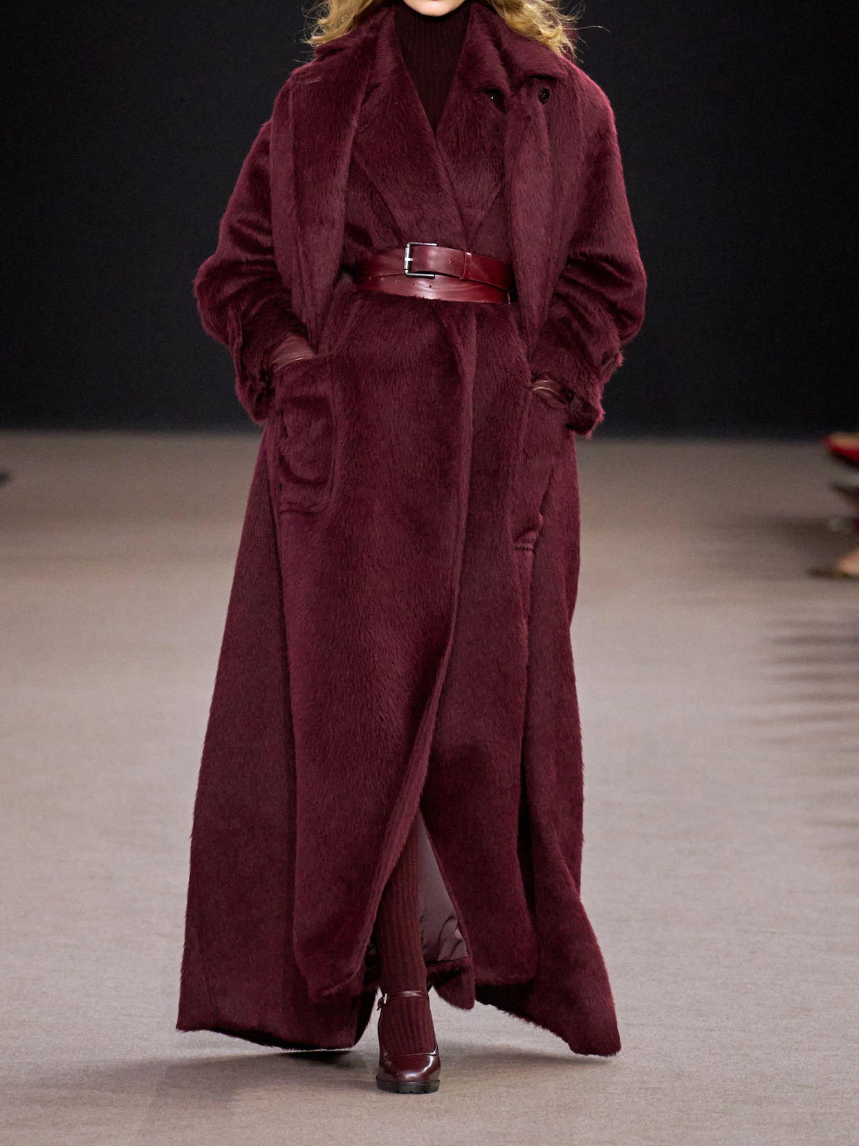 Max Mara Ribbed Wool-blend Half-zip Sweater In Burgundy