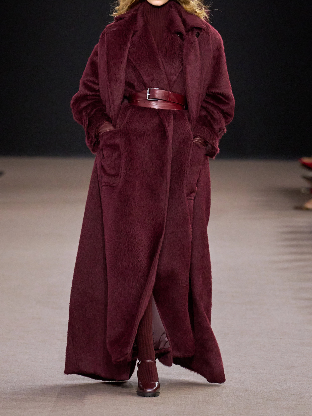Max Mara Albata Belted Alpaca And Wool-blend Coat In Burgundy
