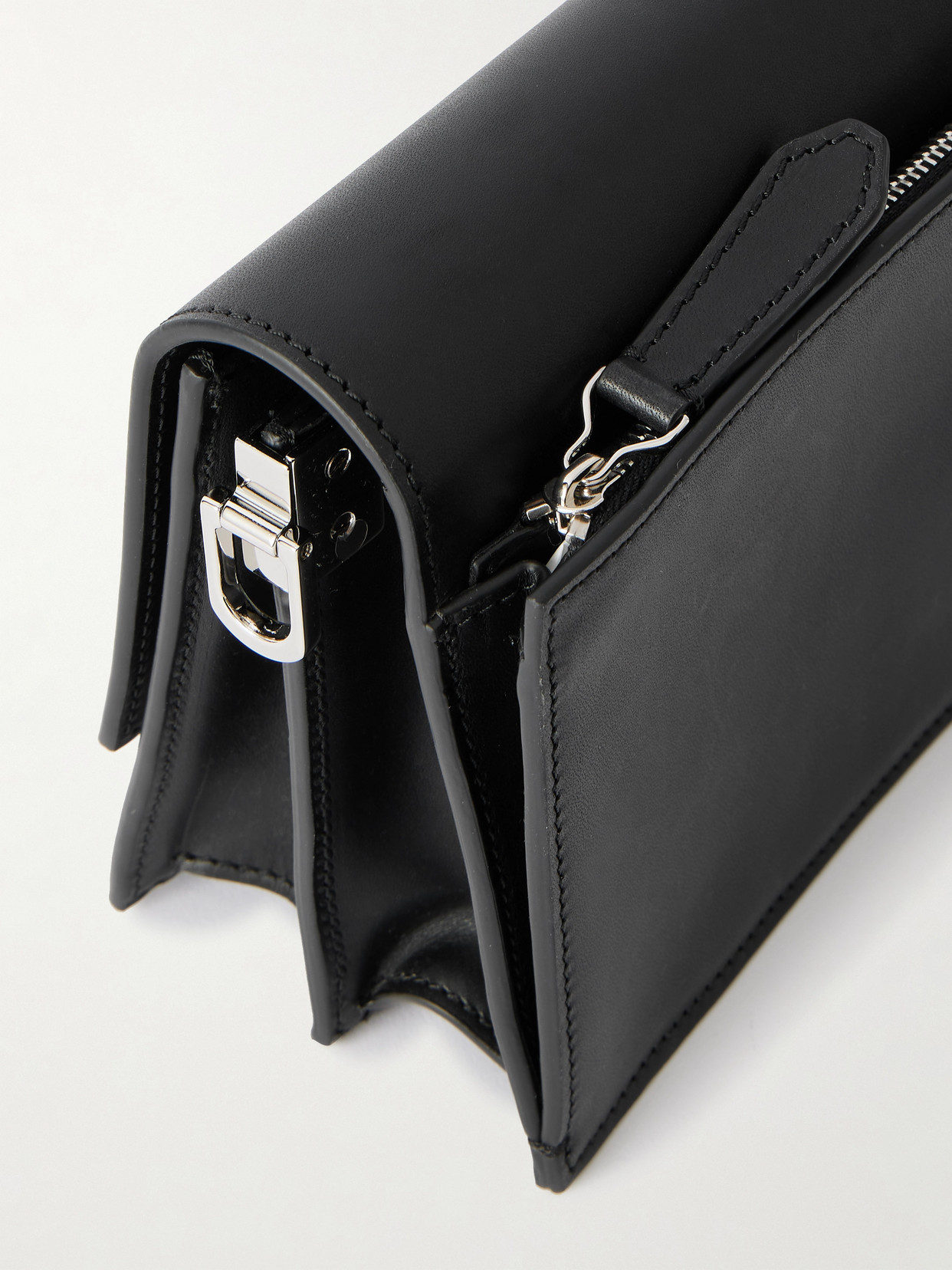 Max Mara Biancaroughs Leather Shoulder Bag In Black