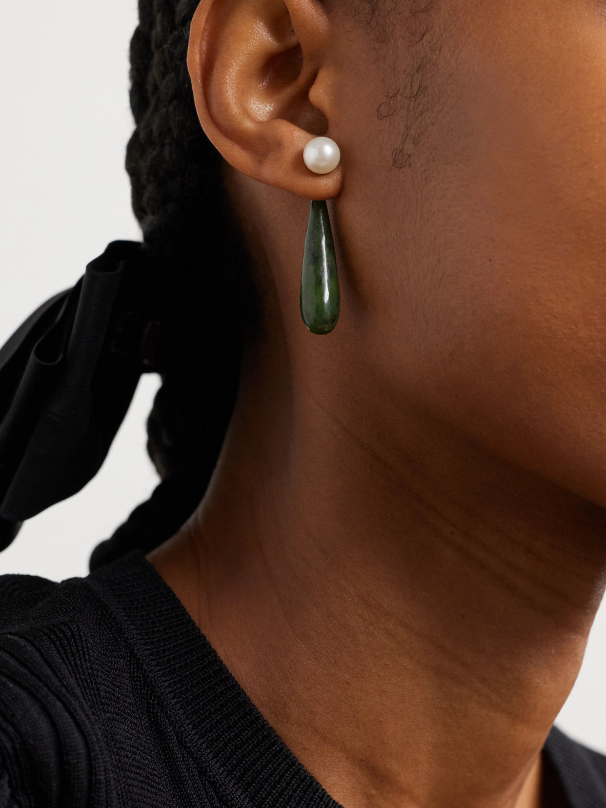 Sophie Buhai Small Angelyne Jade Earrings In Green