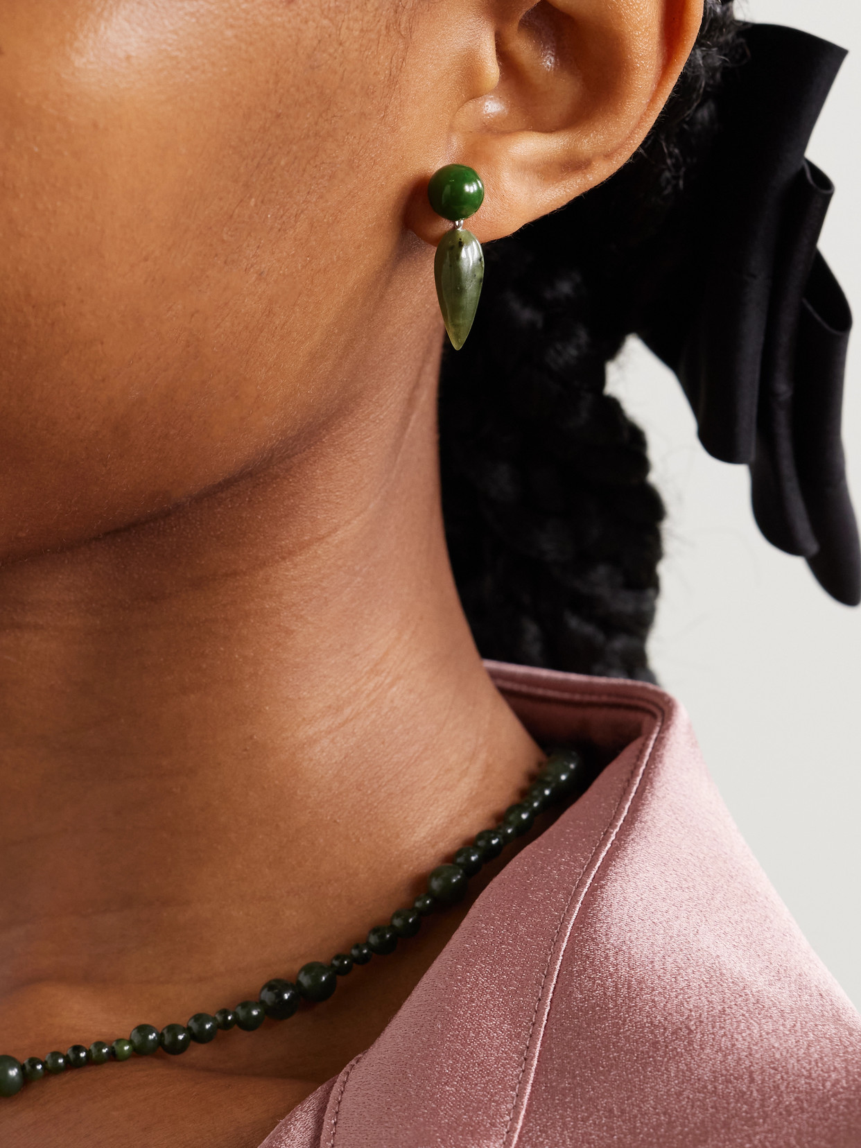 Sophie Buhai Tiny Phoenician Jade And Silver Earrings In Green