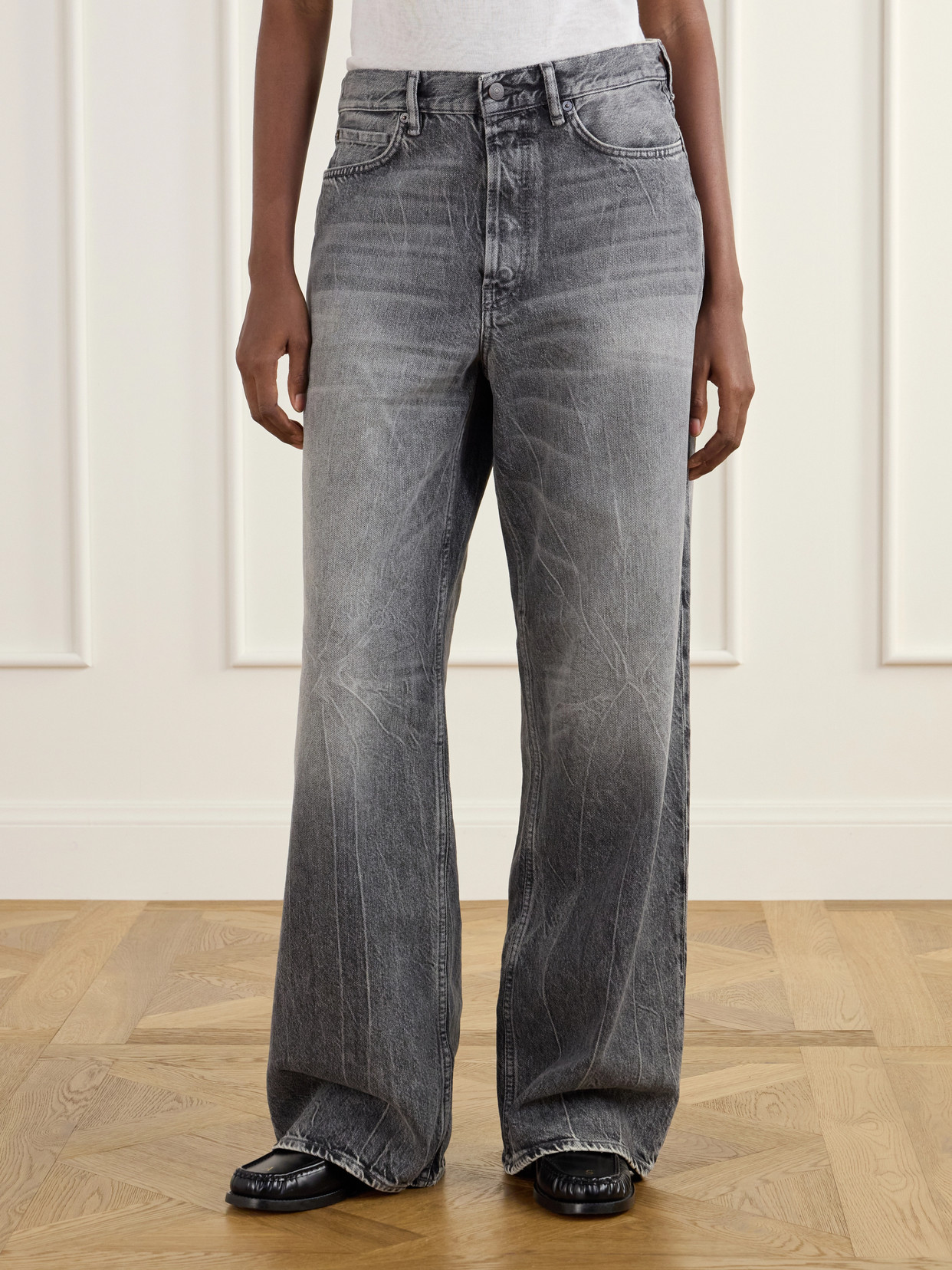 Mid-Rise Wide- Leg