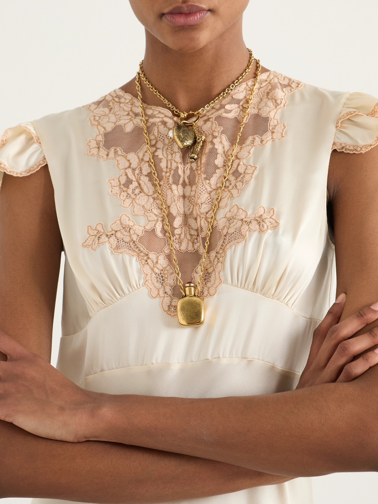 Chloé Gold-tone Faux Pearl Necklace