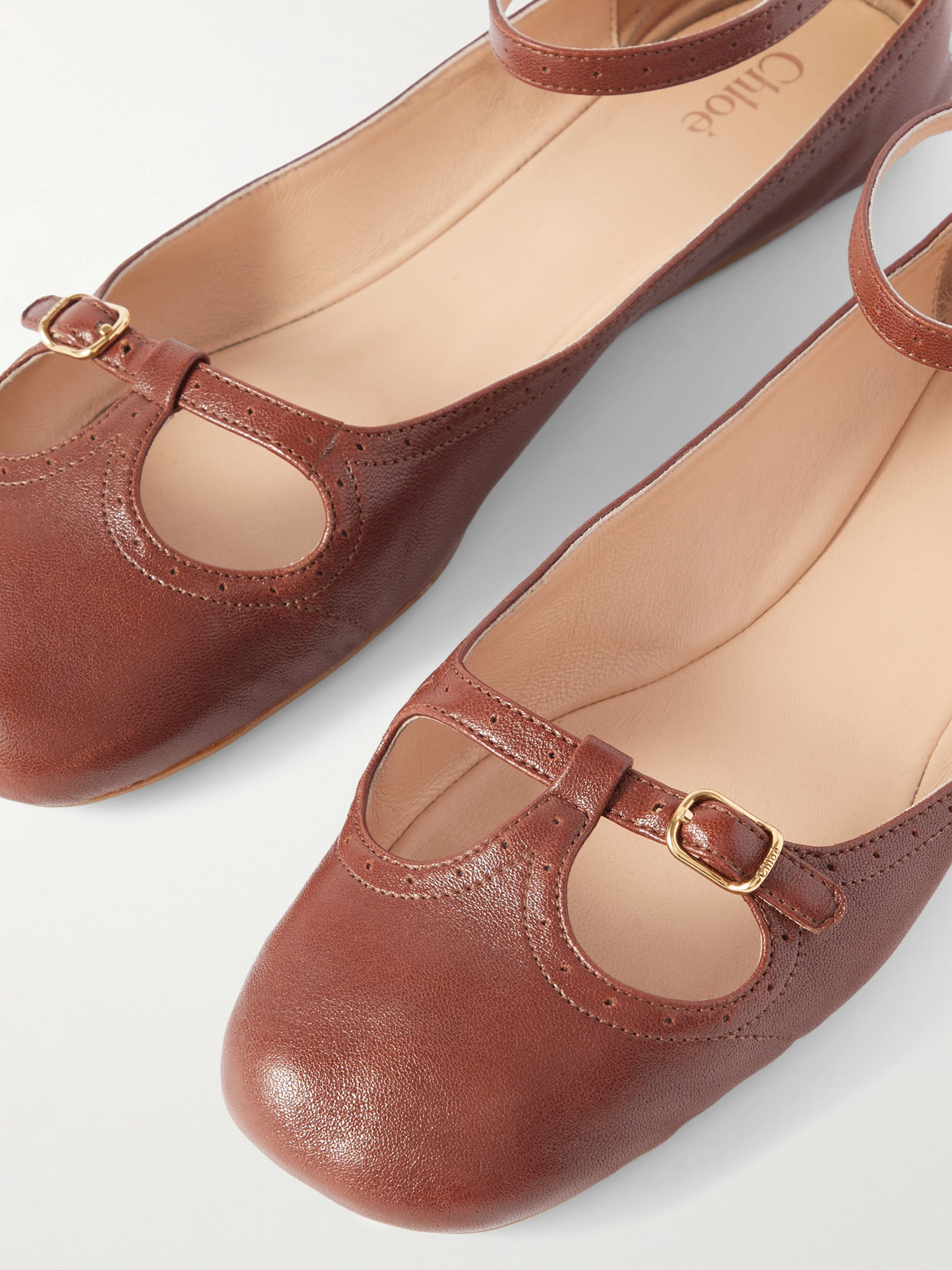 Chloé Misty Laser-cut Leather Ballet Flats In Brown