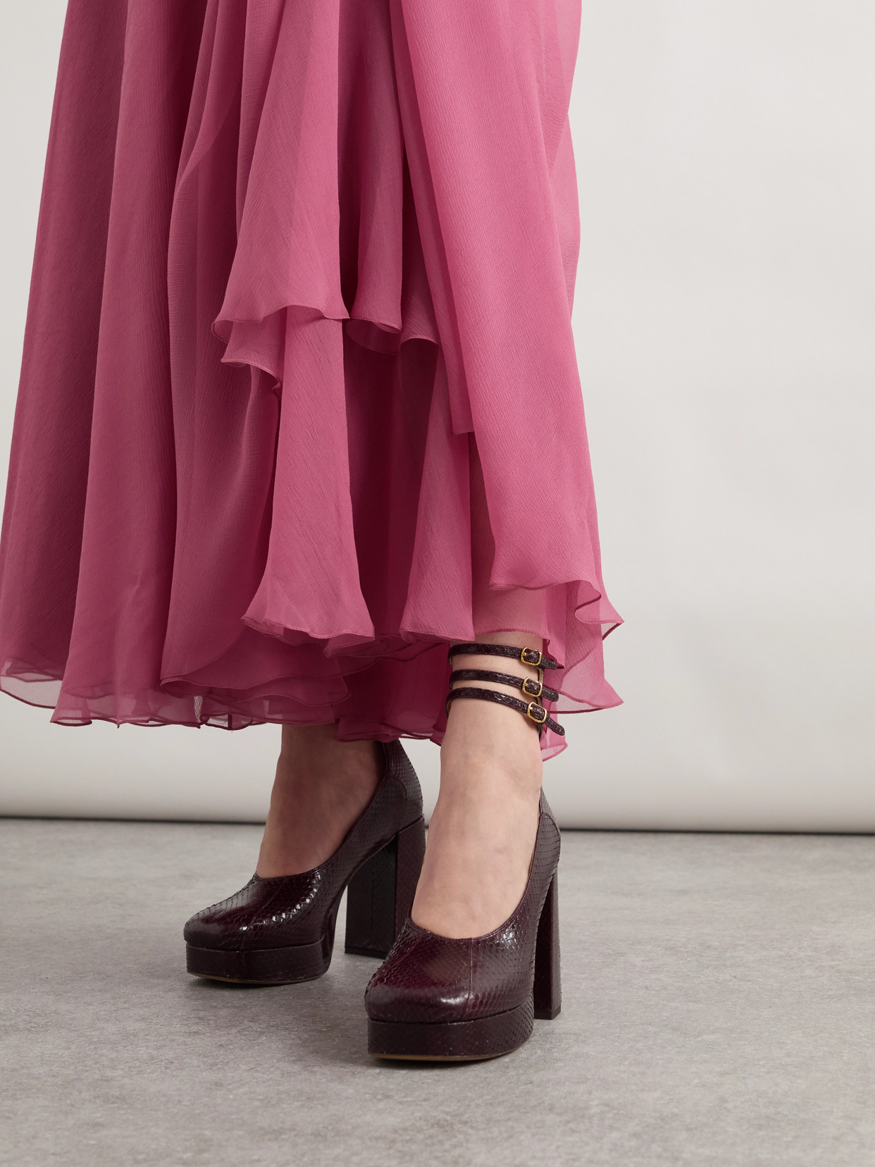 Chloé - Loti Snake-Effect Leather Platform Pumps