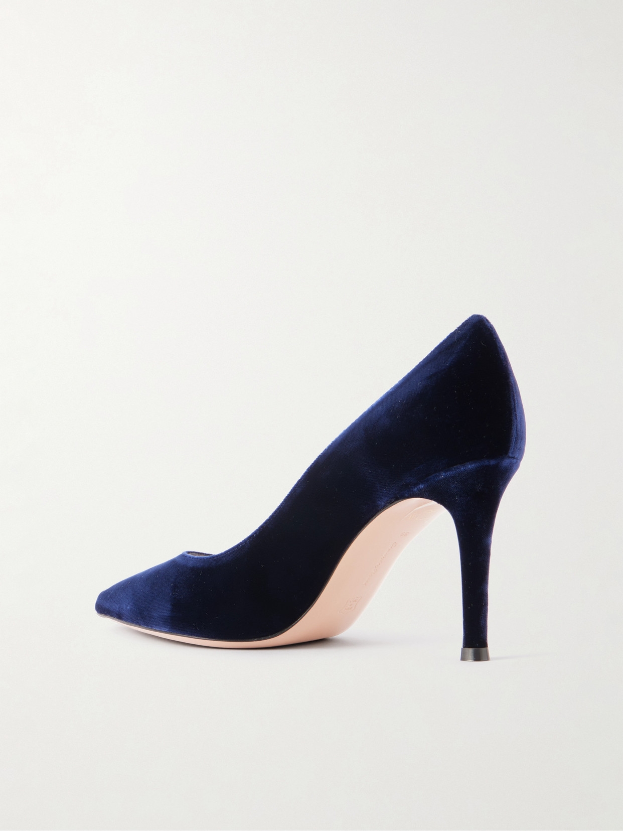 85 Velvet Pumps