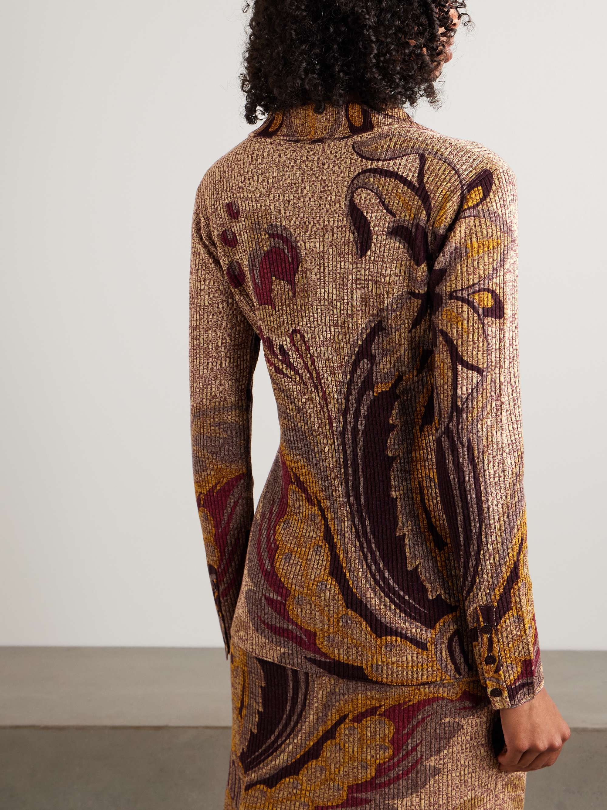 ETRO 