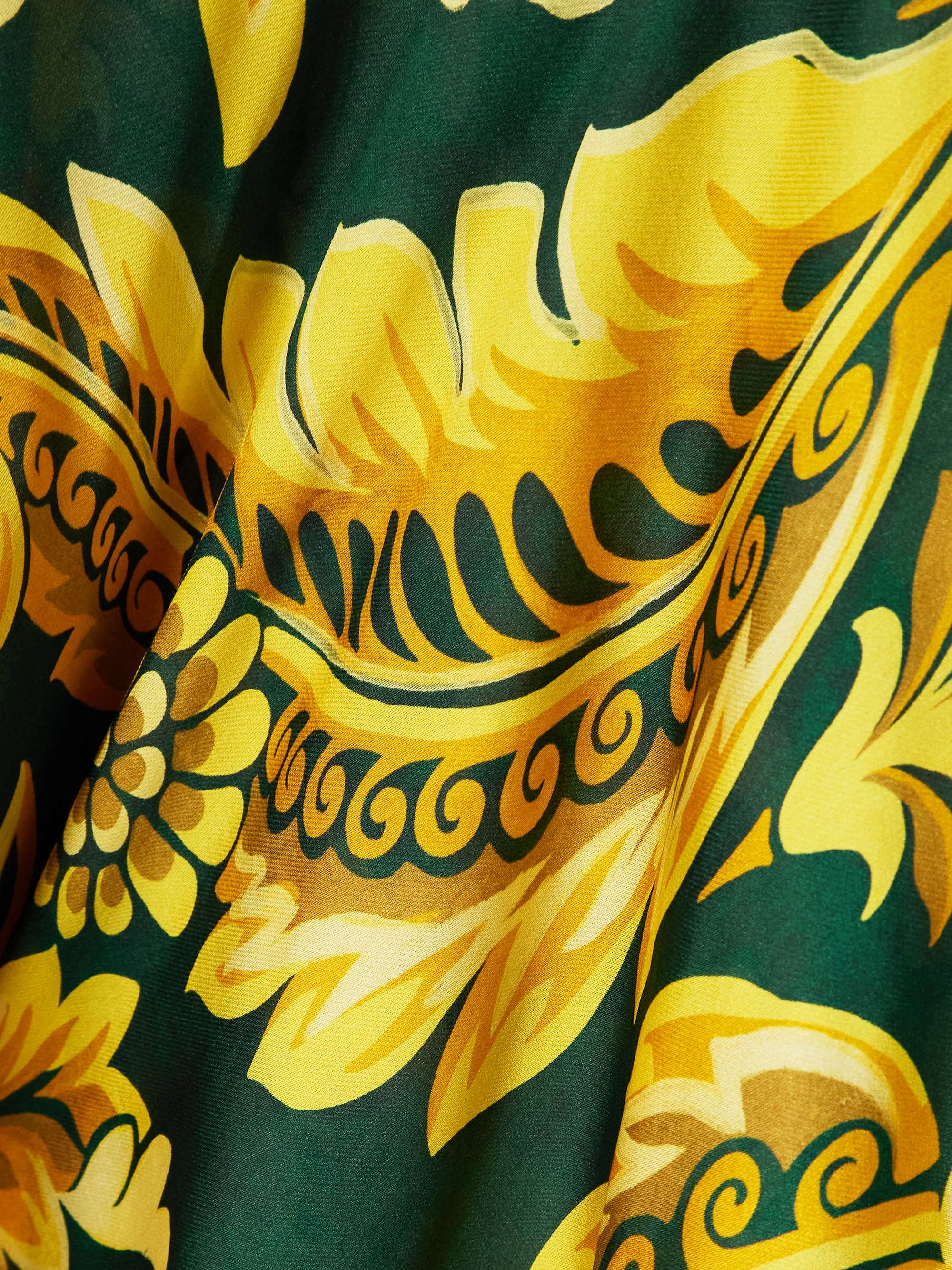 ETRO 