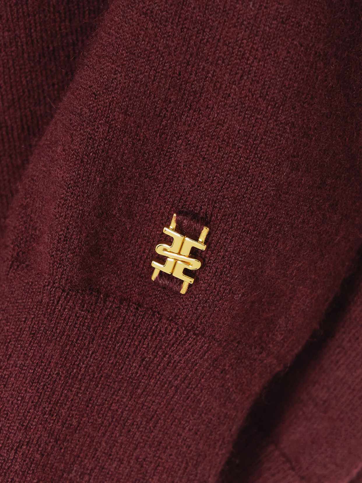 Éterne - Journey Embellished Cashmere Polo