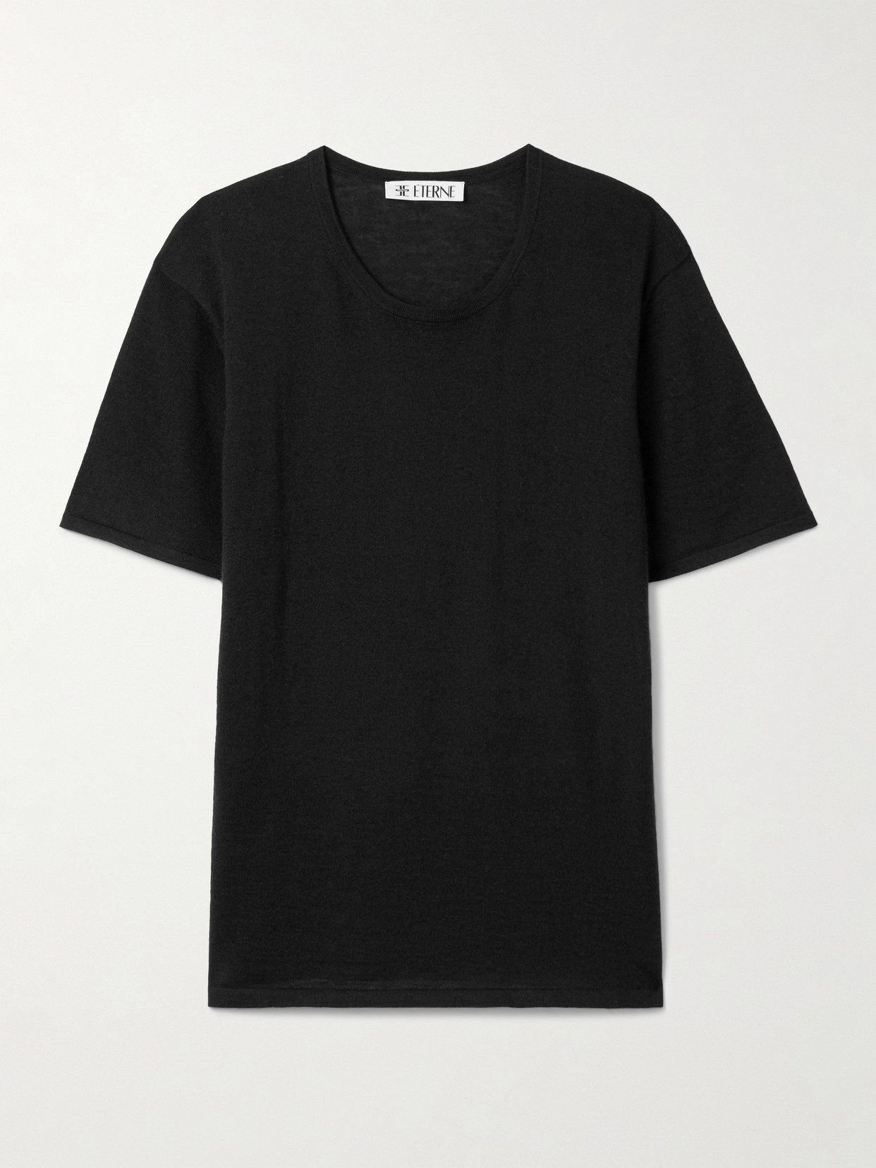 Éterne Boyfriend Cashmere-jersey T-shirt In Black
