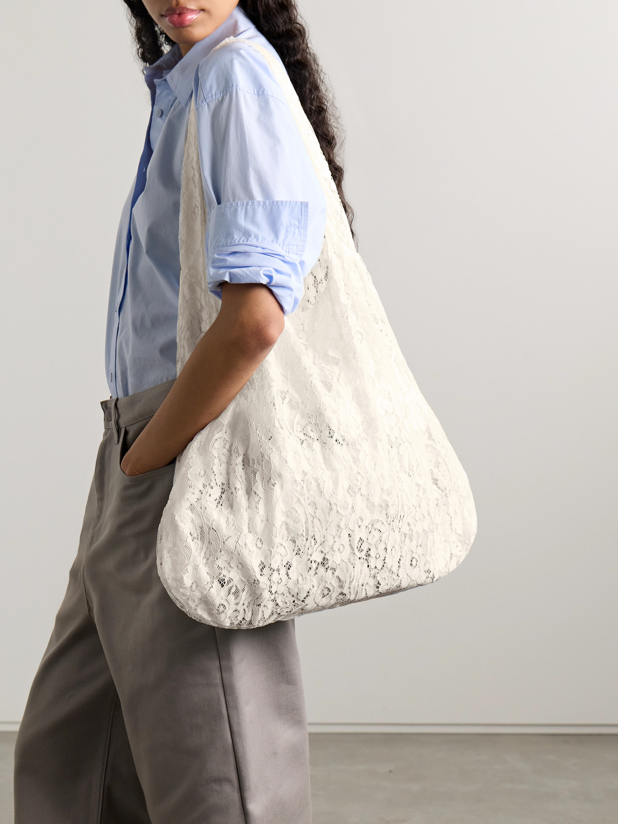 Port Lace Shoulder Bag