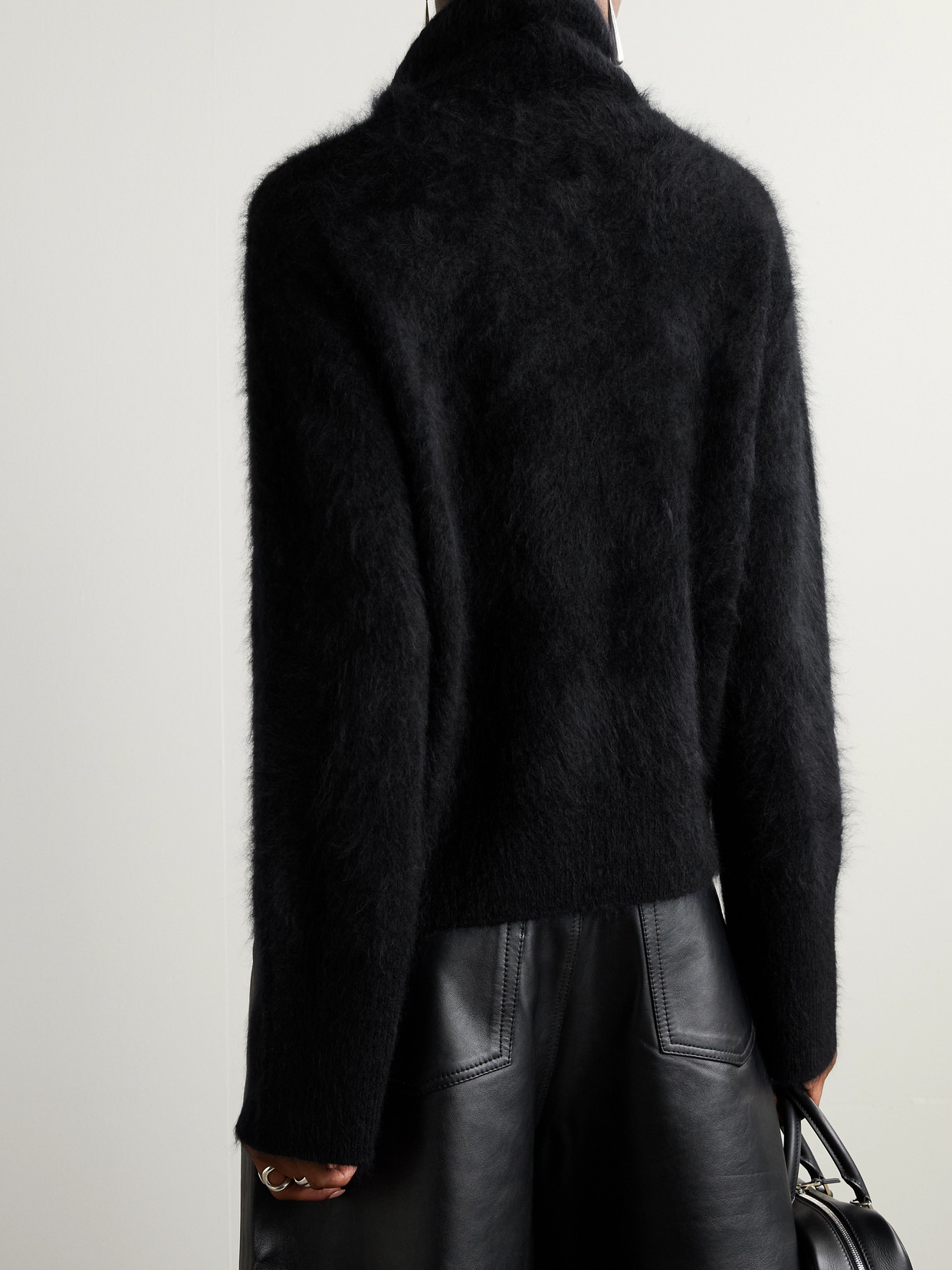 Floren Brushed-Cashmere Turtleneck Sweater