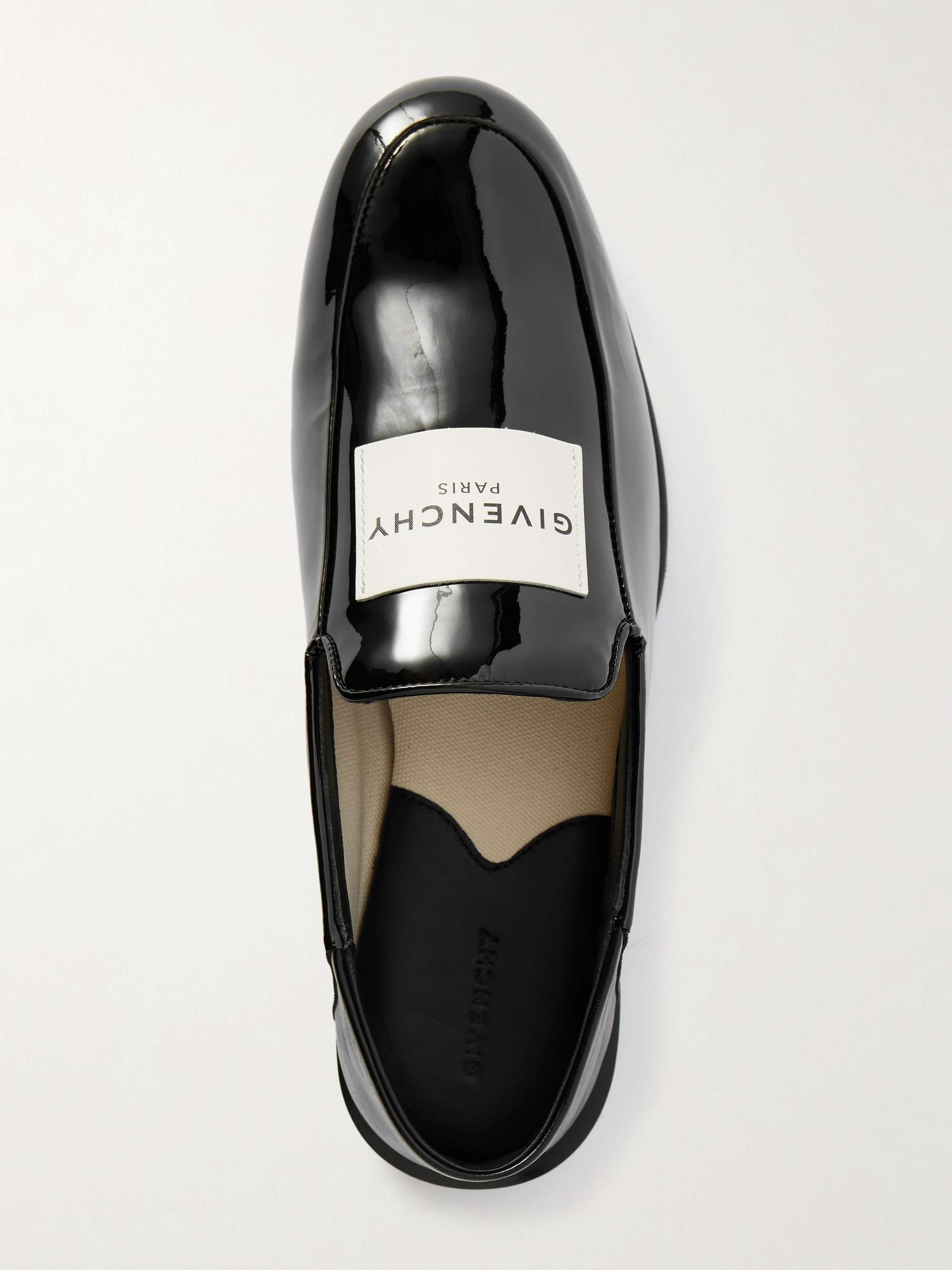GIVENCHY 