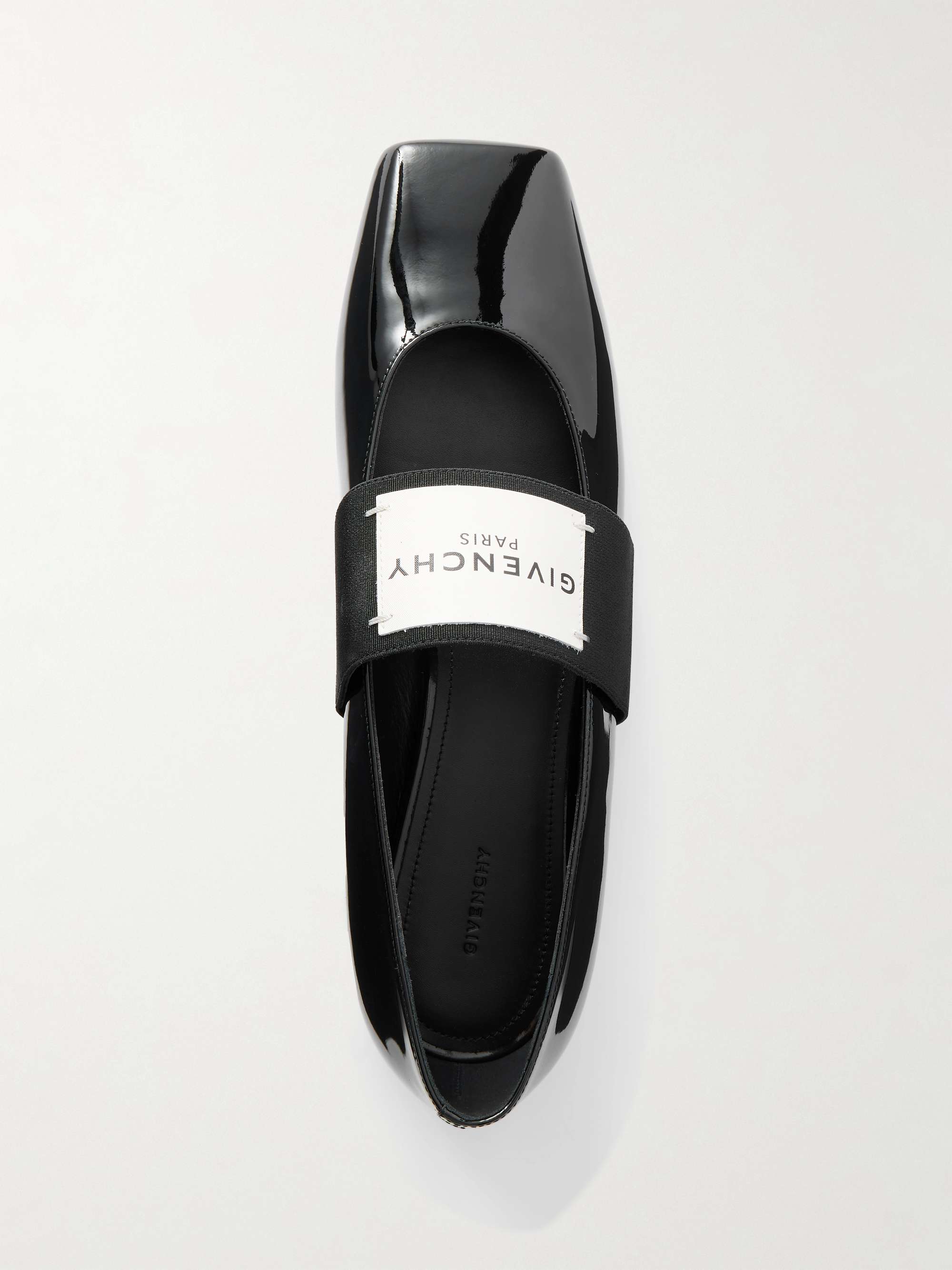 GIVENCHY 