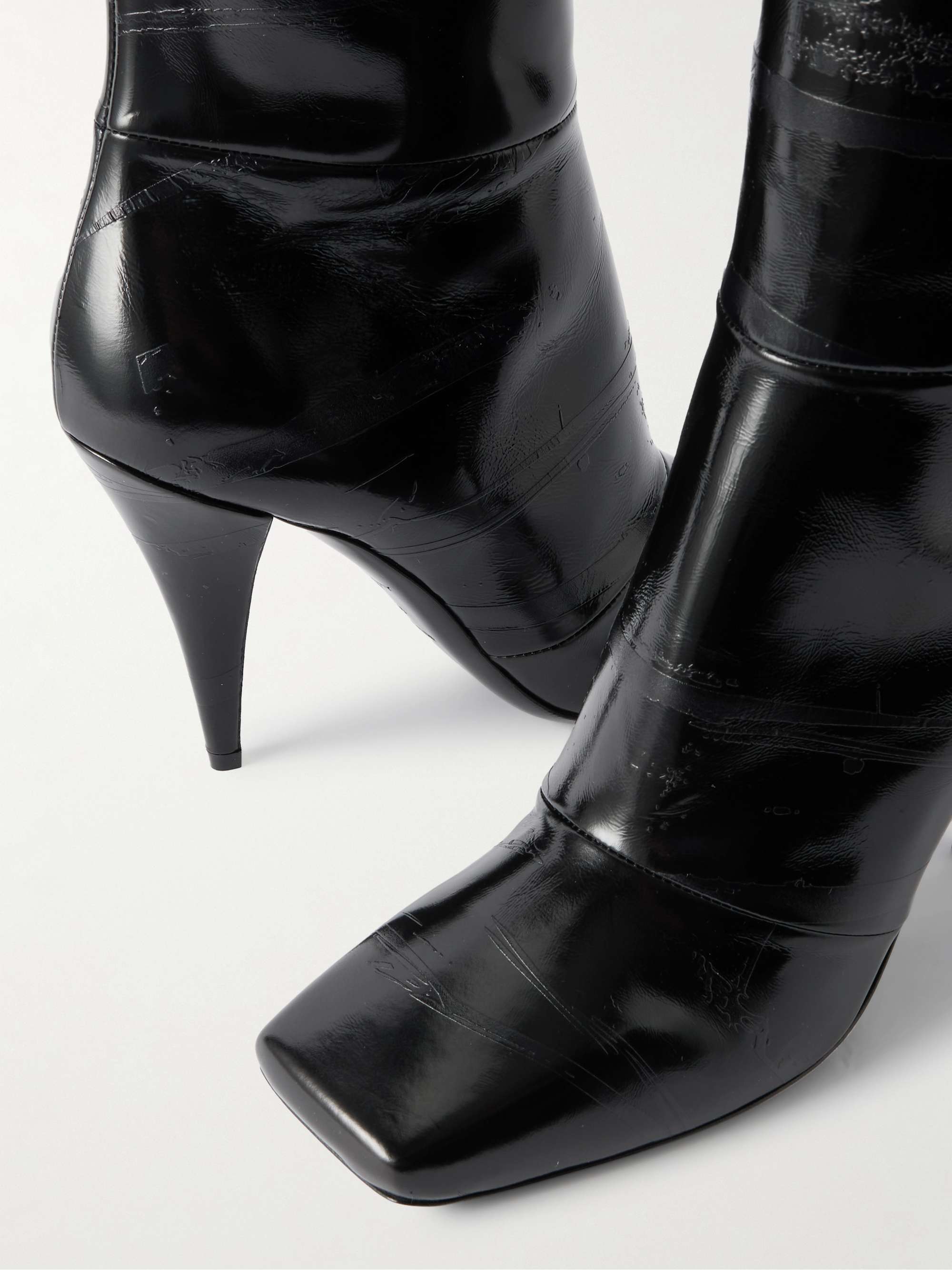 GIVENCHY 
