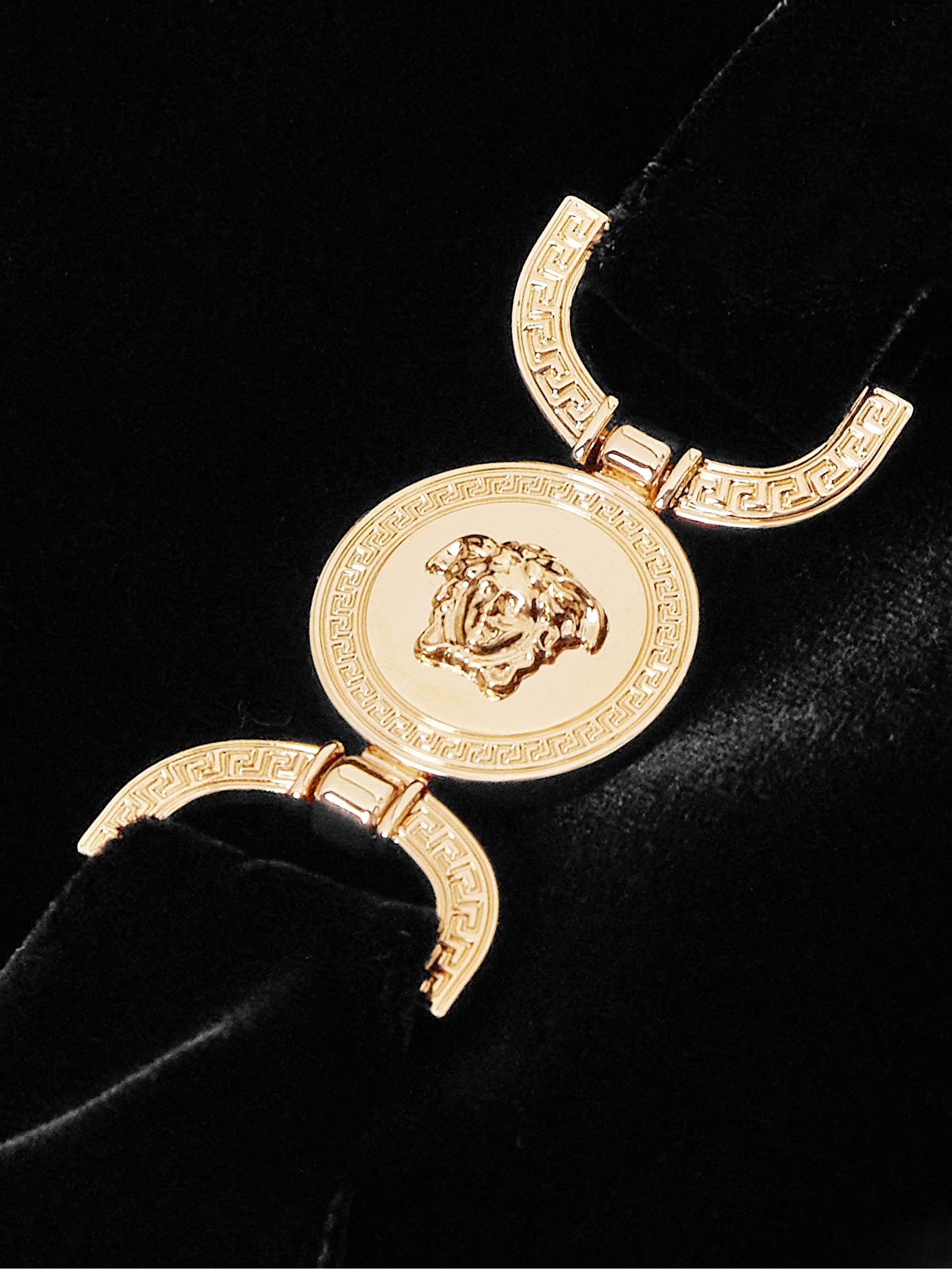 VERSACE 