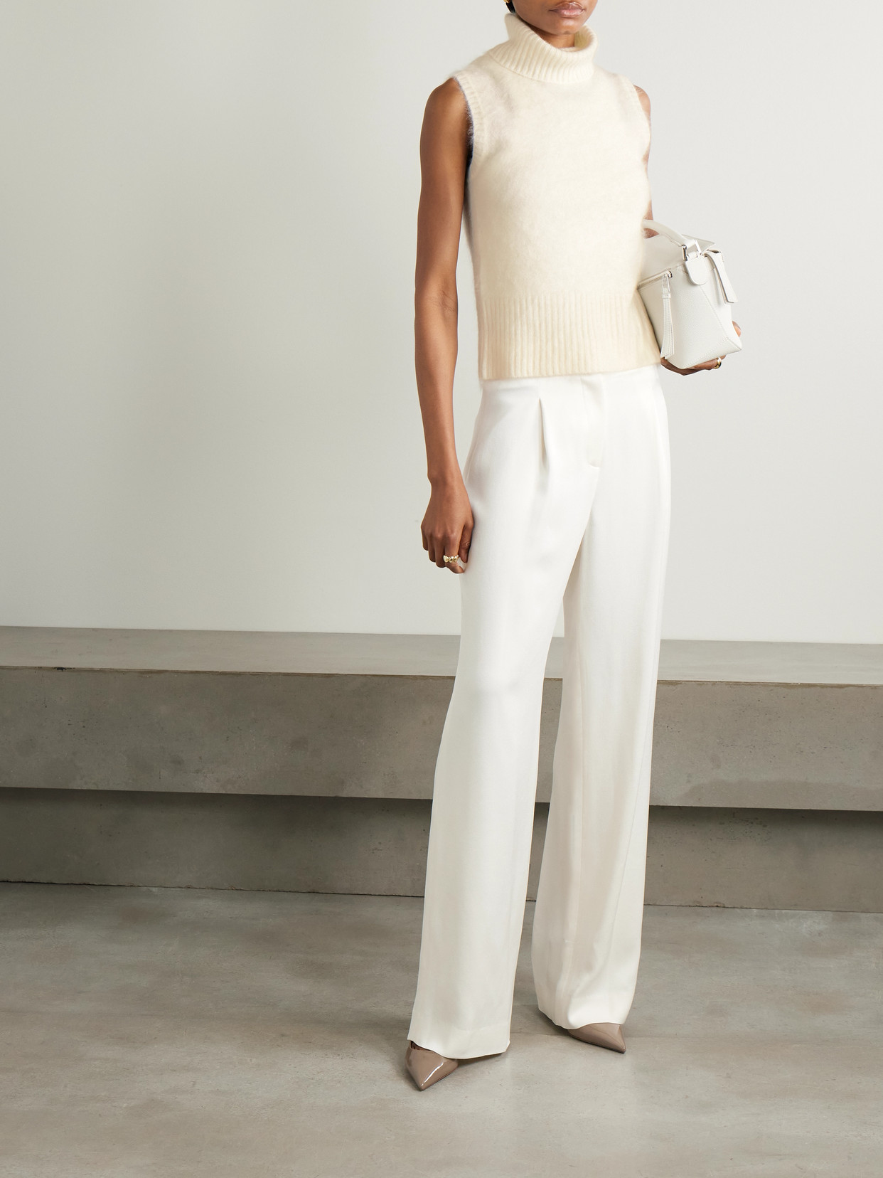 Veronica Beard Mazzy Brushed-cashmere Turtleneck Tank In White