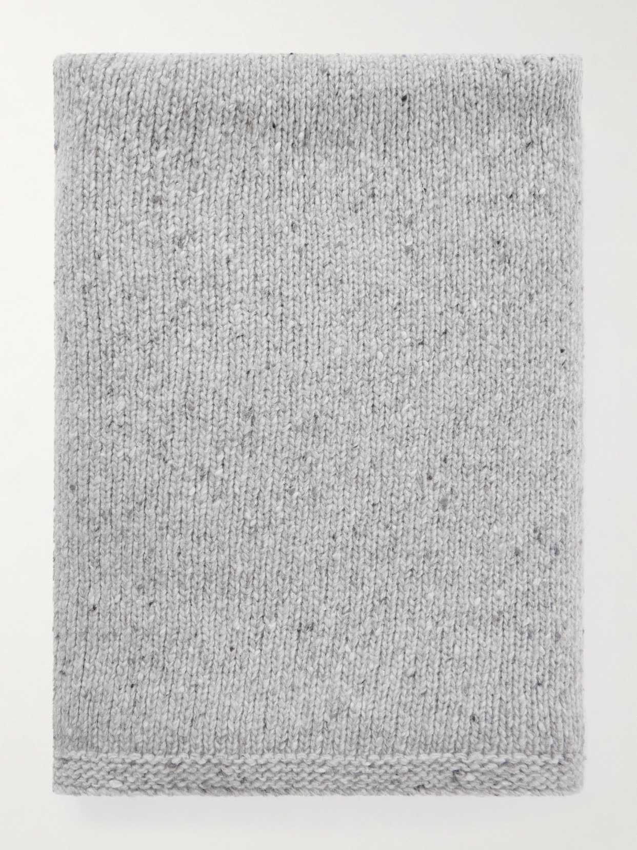 The Row Mantia Cashmere Scarf In Gray