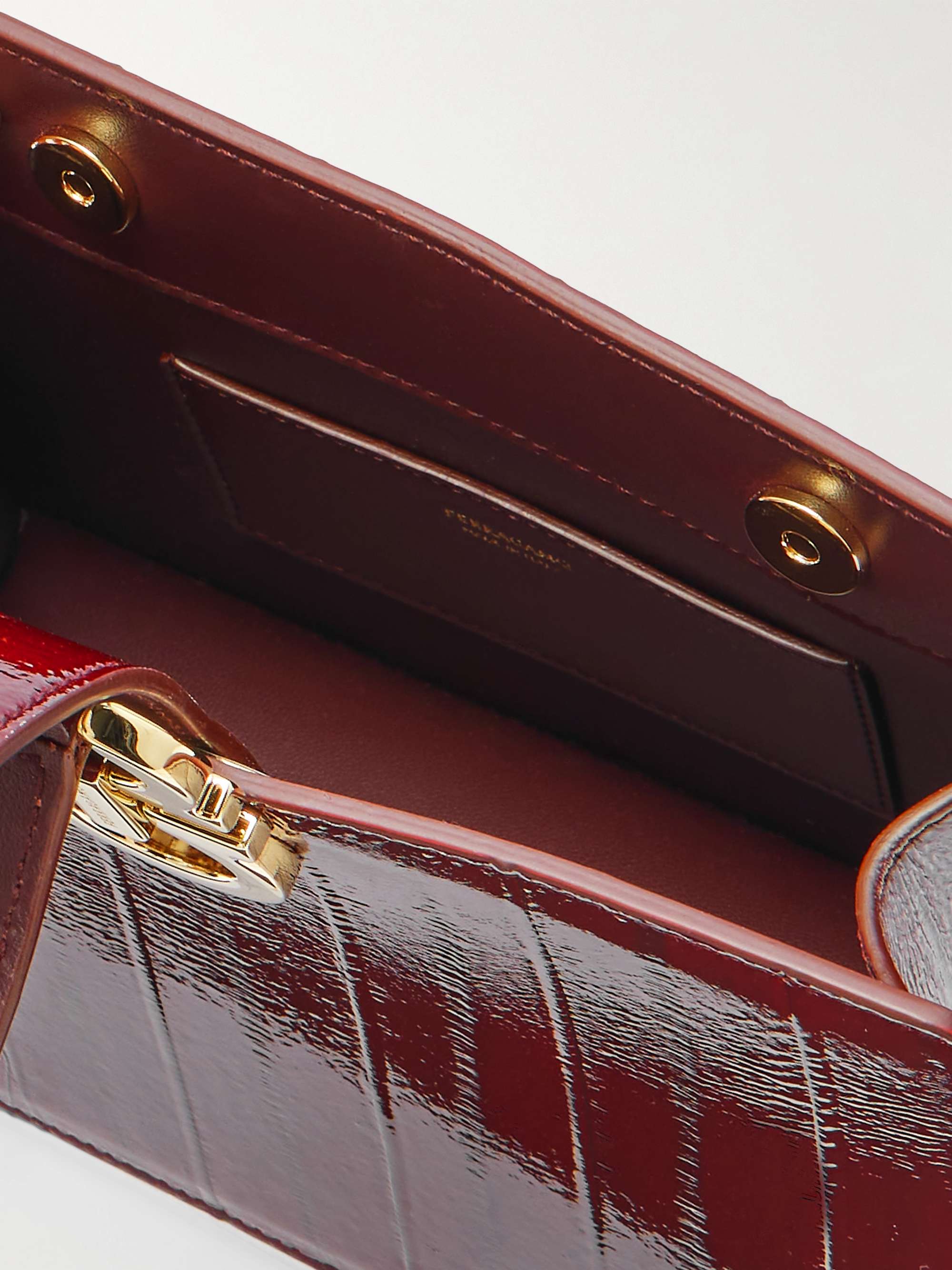FERRAGAMO 