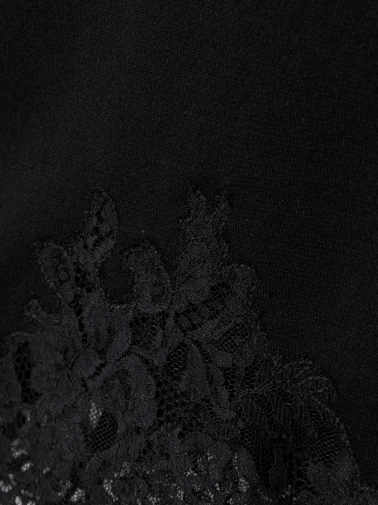 The Row Makka Lace-trimmed Silk Camisole In Black