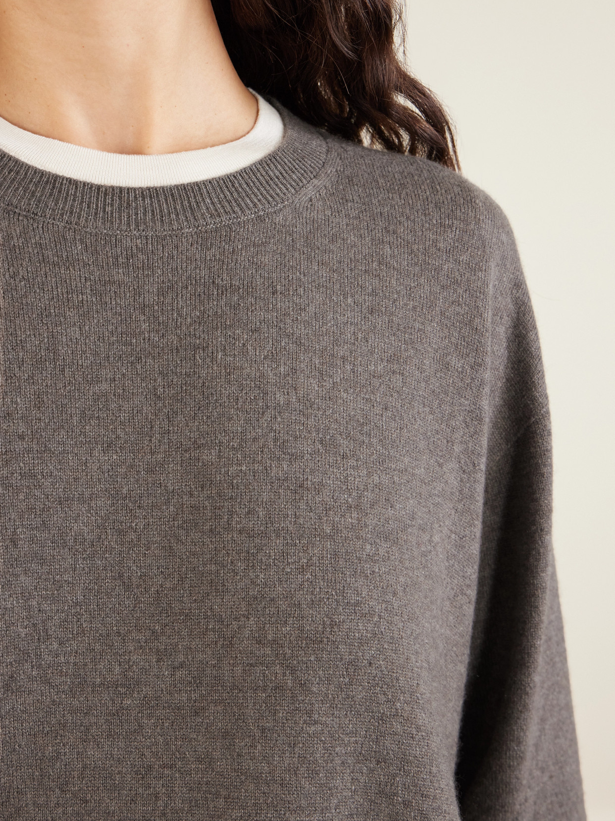 The Row Misael Cashmere Sweater In Brown