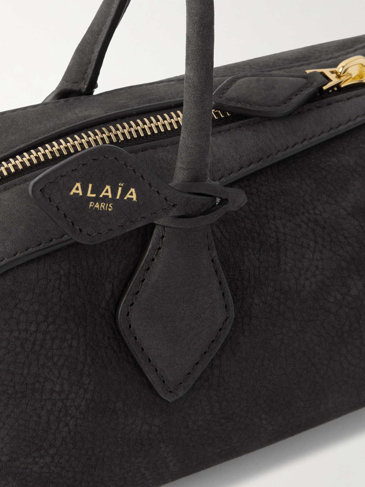 Alaïa Le Teckel Medium Nubuck Shoulder Bag In Gray